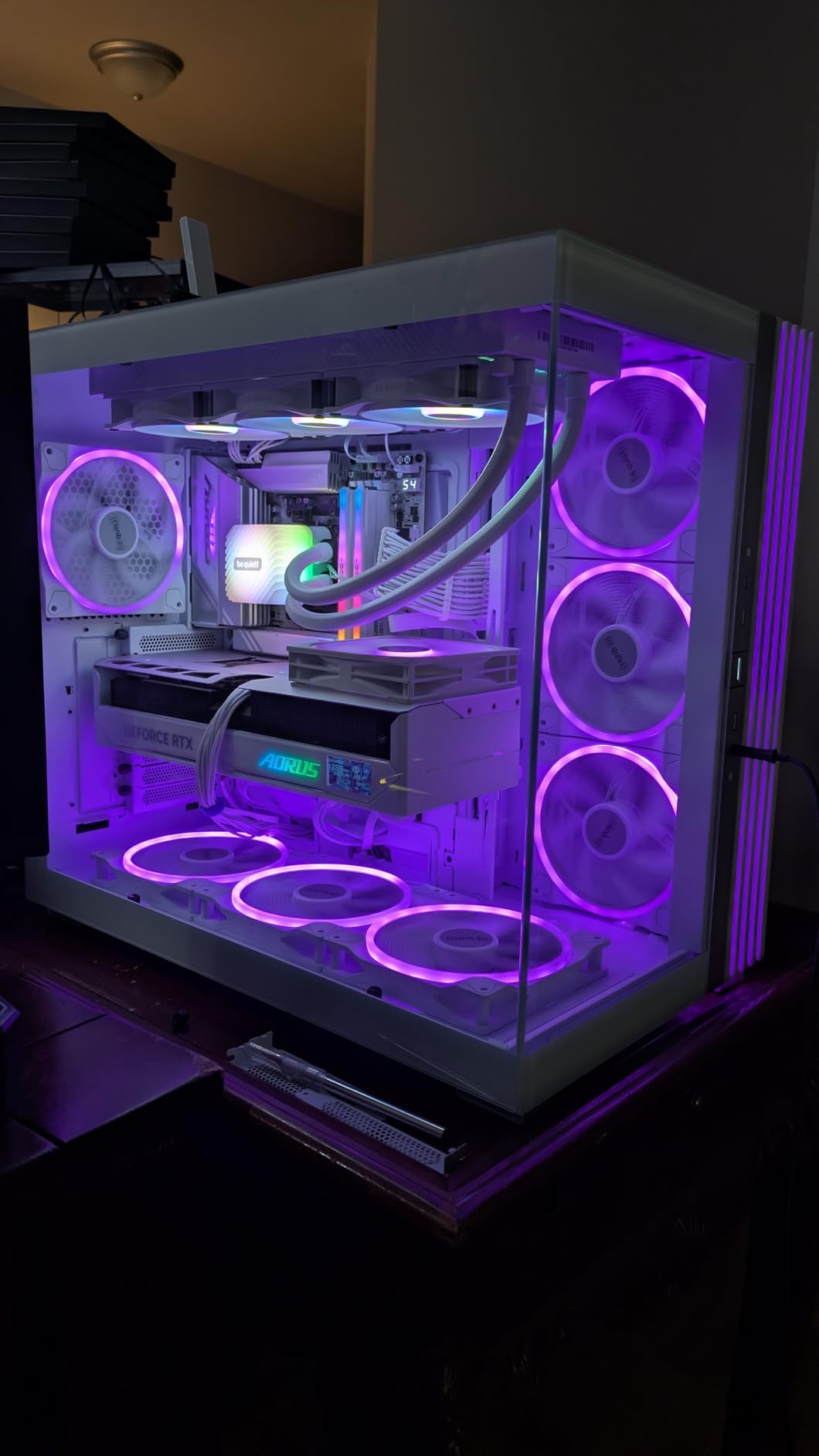 GIGABYTE GeForce RTX 5080 AERO OC SFF 16G Graphics Card, WINDFORCE Cooling System, 16GB 256-bit GDDR7, GV-N5080AERO OC-16GD Video Card - Customer Photo 3