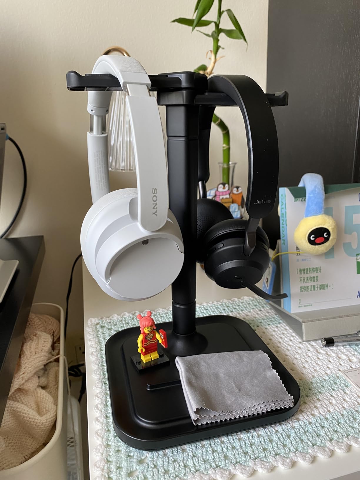 KDD Dual Headphone Stand for Desk - Rotatable Headset Hanger with Phone Holder - Removable Non-Slip Base for Gamers Desktop Accessories - Customer Photo 2