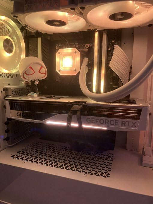 GIGABYTE GeForce RTX 5070 Ti Eagle OC ICE SFF 16G Graphics Card, 16GB 256-bit GDDR7, PCIe 5.0, WINDFORCE Cooling System, GV-N507TEAGLEOC ICE-16GD Video Card Customer Review GIGABYTE GeForce RTX 5070 Ti Eagle OC ICE SFF 16G Graphics Card, 16GB 256-bit GDDR7, PCIe 5.0, WINDFORCE Cooling System, GV-N507TEAGLEOC ICE-16GD Video Card - Customer Photo 3