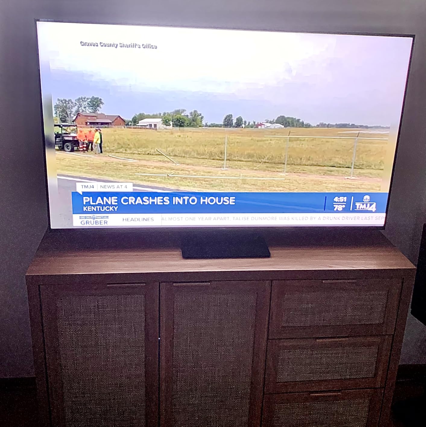 TCL 55-Inch Class QM7K Series QD-Mini LED 4K UHD Google Smart TV Best Premium Mini-LED TV - QLED, 144hz, 240hz Gaming Rate, Anti-Reflective Screen, Bang & Olufsen Audio, Atmos (55QM7K, 2025 Model) Customer Review TCL 55-Inch Class QM7K Series QD-Mini LED 4K UHD Google Smart TV Best Premium Mini-LED TV - QLED, 144hz, 240hz Gaming Rate, Anti-Reflective Screen, Bang & Olufsen Audio, Atmos (55QM7K, 2025 Model) - Customer Photo 1