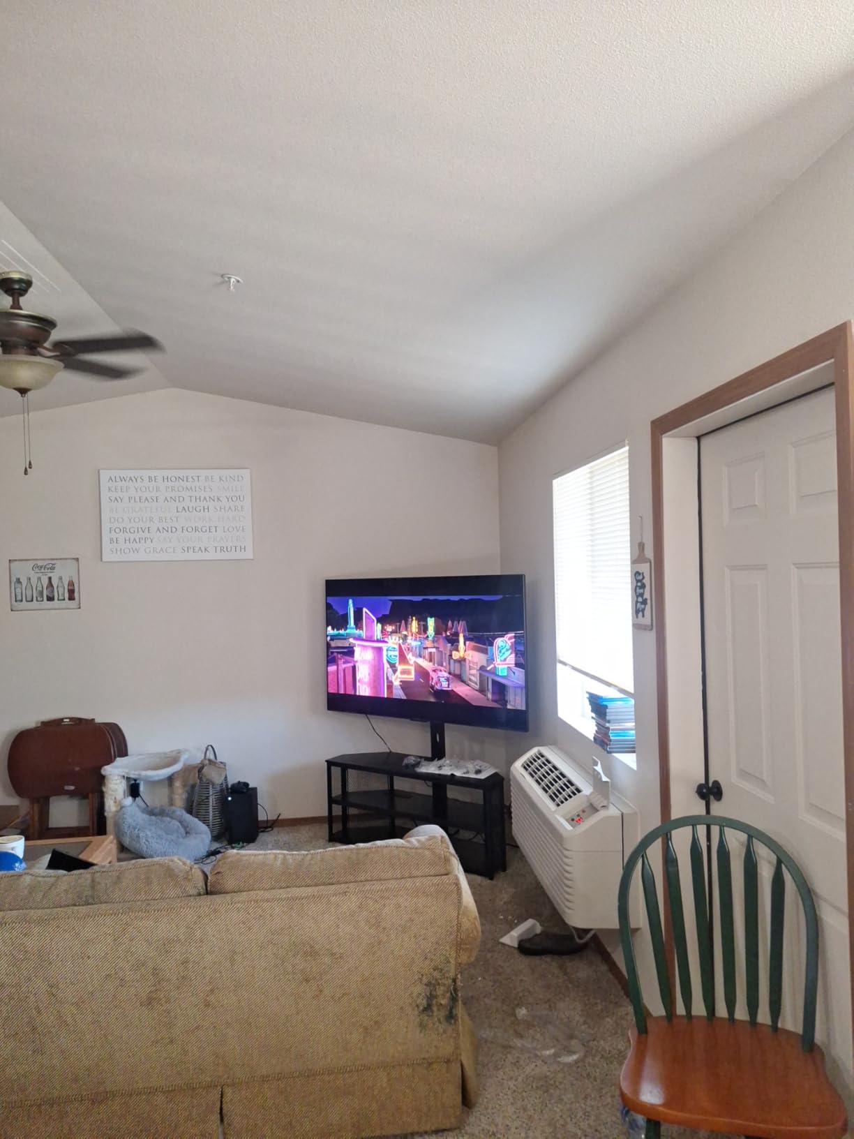 TCL 55-Inch Class QM7K Series QD-Mini LED 4K UHD Google Smart TV Best Premium Mini-LED TV - QLED, 144hz, 240hz Gaming Rate, Anti-Reflective Screen, Bang & Olufsen Audio, Atmos (55QM7K, 2025 Model) - Customer Photo 2