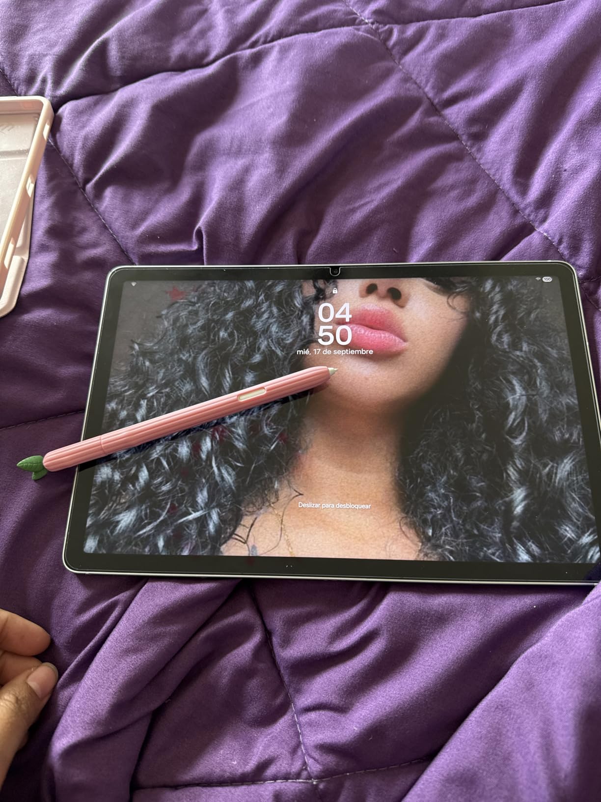 SAMSUNG Galaxy Tab S10 FE 256GB WiFi Android Tablet, Large Display, Long Battery Life, Exynos 1580 Processor, IP68 Water-Resistant, 90 Hz Refresh, S Pen for Note-Taking, US Version, Gray customer photo 1