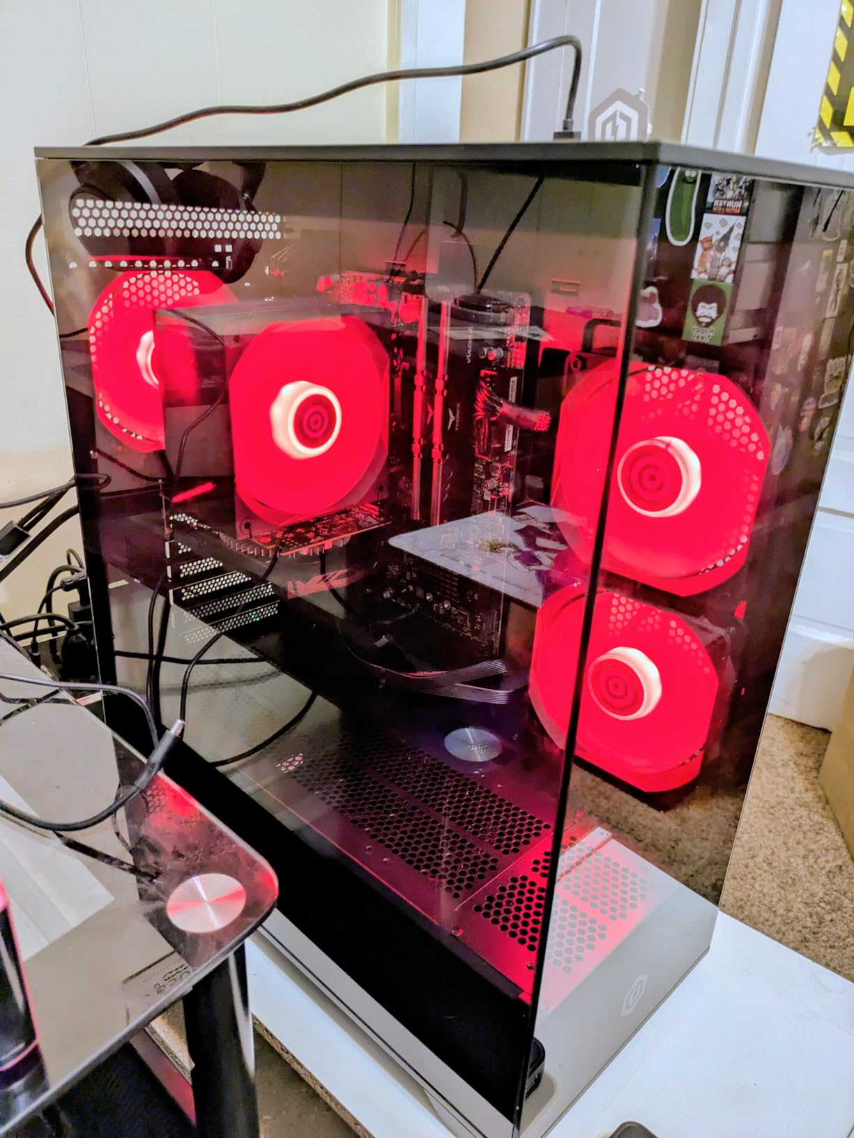 CyberPowerPC Gamer Master Gaming PC, AMD Ryzen 7 8700F 4.1GHz, GeForce RTX 5060 Ti 8GB, 16GB DDR5, 1TB PCIe 4.0 SSD, WiFi Ready & Windows 11 Home (GMA2900A2) - Customer Photo 1
