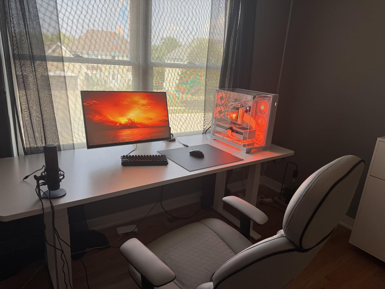 AMD Ryzen 9 9900X3D 12-Core Processor Customer Review AMD Ryzen 9 9900X3D 12-Core Processor - Customer Photo 1