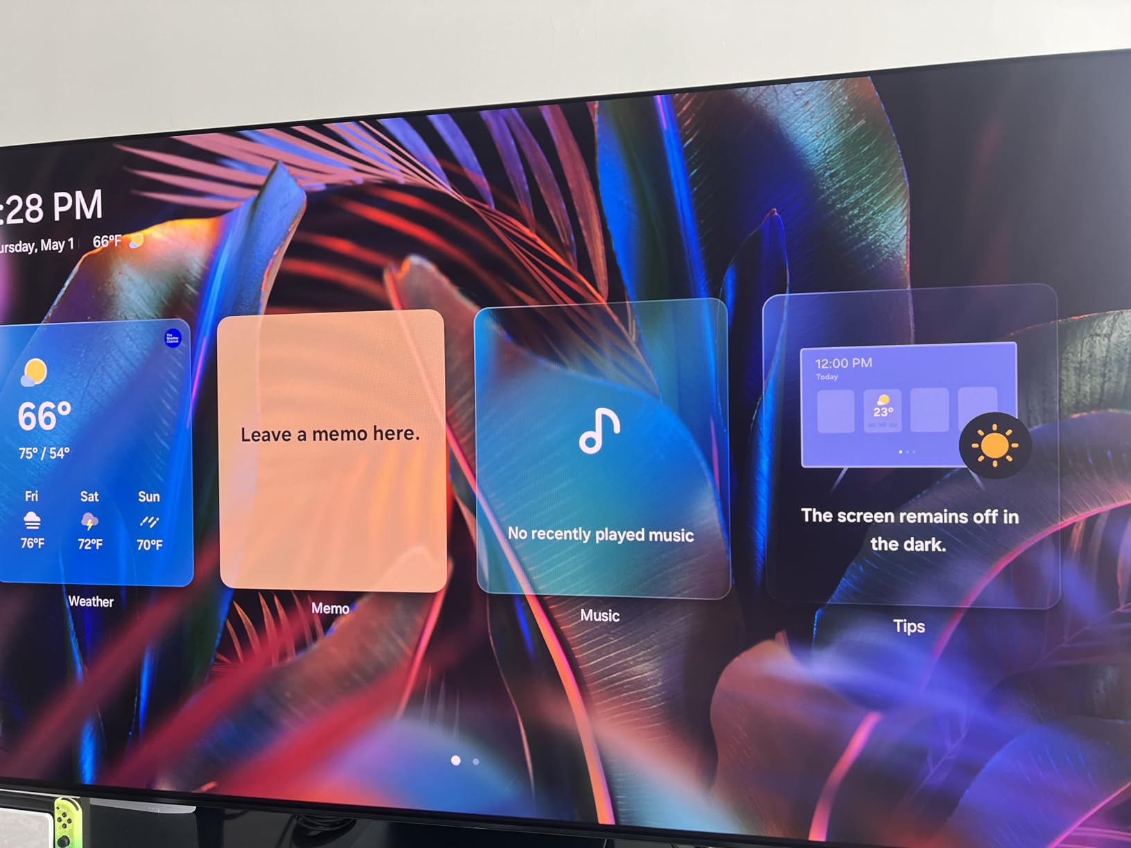 SAMSUNG 65-Inch Class OLED S95F 4K Glare Free Smart TV (2025 Model) NQ4 AI Gen3 Processor, OLED HDR Pro, Motion Xcelerator 164Hz, Dolby Atmos, Samsung Vision AI, Alexa Built-in Customer Review SAMSUNG 65-Inch Class OLED S95F 4K Glare Free Smart TV (2025 Model) NQ4 AI Gen3 Processor, OLED HDR Pro, Motion Xcelerator 164Hz, Dolby Atmos, Samsung Vision AI, Alexa Built-in - Customer Photo 3