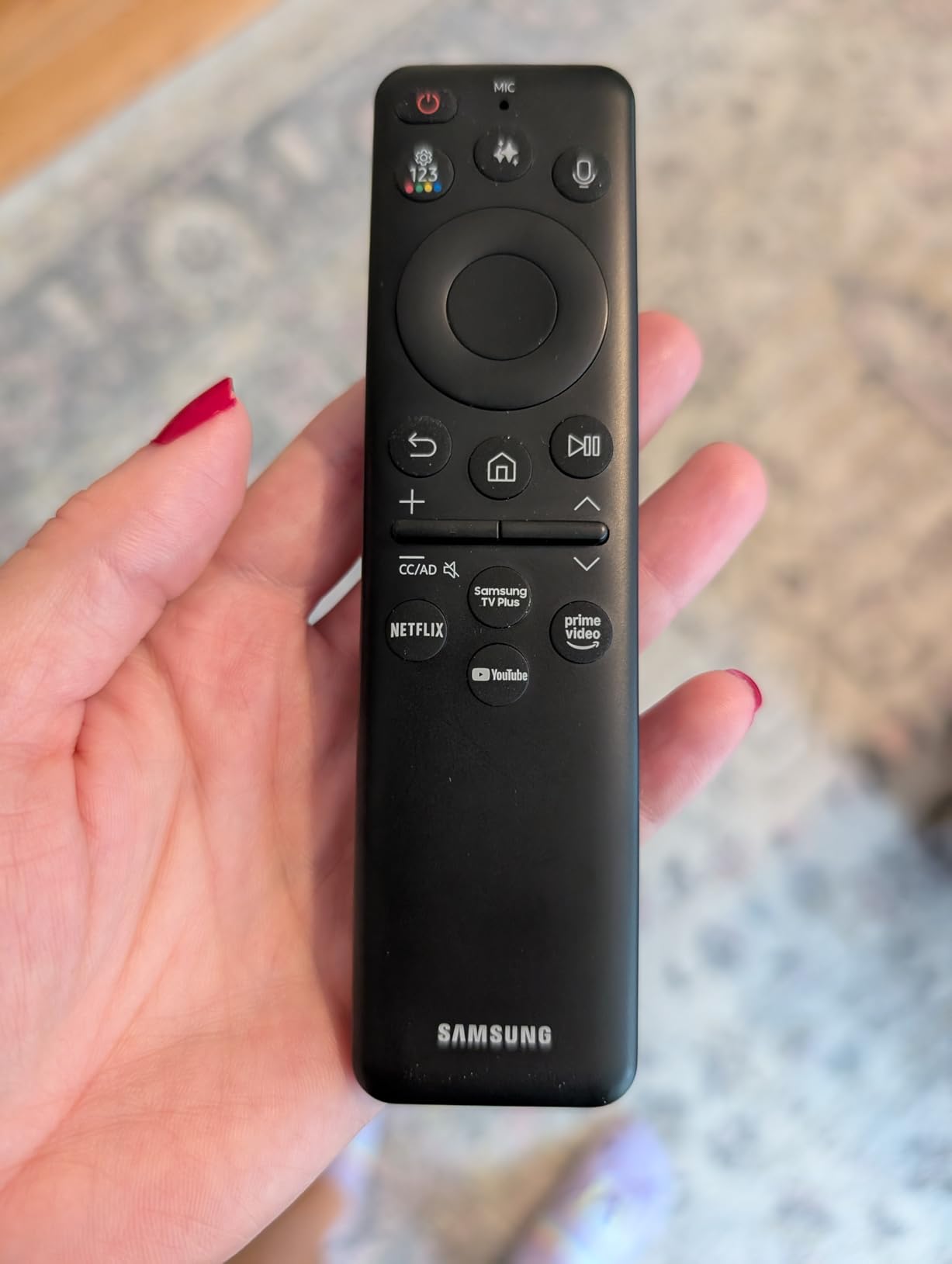 Samsung 85-Inch Class Neo QLED 8K QN900F Series, Vision AI, Mini LED Smart TV (2025 Model, 85QN900F) Neo Quantum HDR 8K Pro, Object Tracking Sound+ w/Dolby Atmos, Glare Free, Alexa Built-in customer photo 1