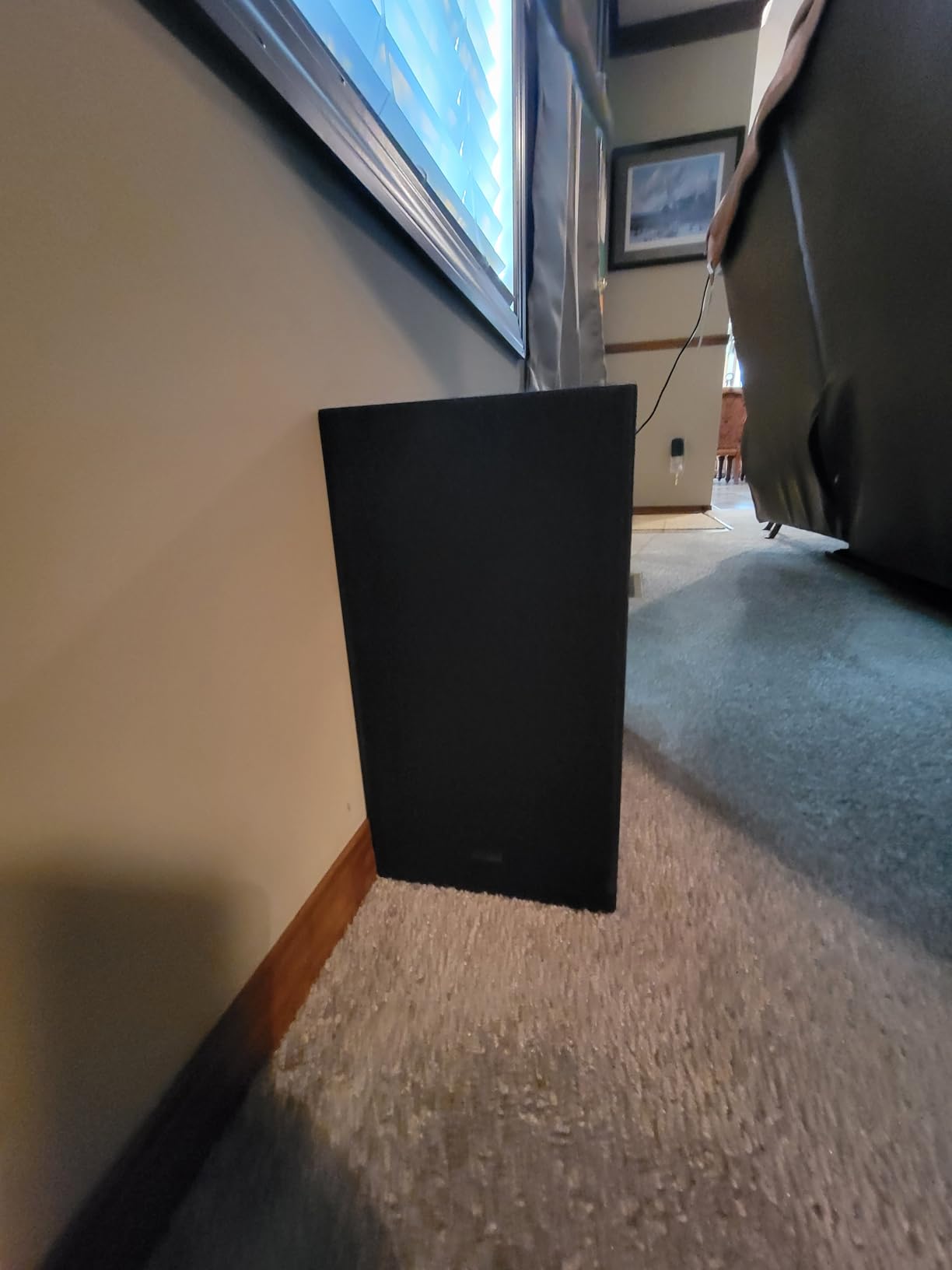 Samsung B-Series Soundbar HW B400F 2.0 ch Soundbar with Built in Subwoofer (2025 Model) One Remote Control, Surround Sound Expansion, Voice Enhance Mode Customer Review Samsung B-Series Soundbar HW B400F 2.0 ch Soundbar with Built in Subwoofer (2025 Model) One Remote Control, Surround Sound Expansion, Voice Enhance Mode - Customer Photo 3