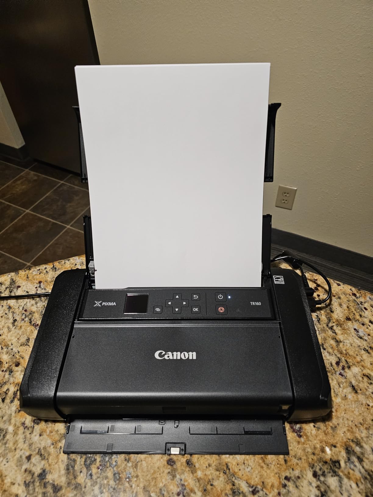 Canon PIXMA TR160 Wireless Portable Printer, 50-Sheet Paper Tray and 1.44 Canon PIXMA TR160 Wireless Portable Printer, 50-Sheet Paper Tray and 1.44