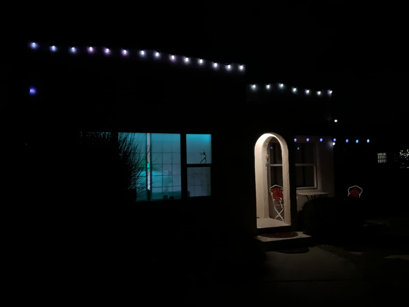 Govee S14 Bulb Outdoor String Lights 2, 96ft Smart RGBIC Warm White Patio Lights with 30 LED Bulbs, 111 Scene Modes for Outdoor Decor, Works with Alexa, Google, Matter, APP Control, IP66 Waterproof - Customer Photo 1