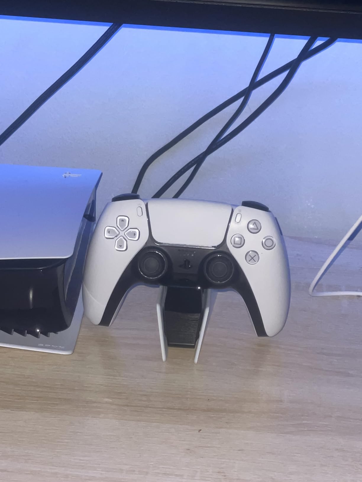 PS5 Controller Charger - Charge 2 Controllers to 90% in 50 Mins - No Annoying Lights - Click in Design Dual Fast Charging Stand Dock Station Holder Accessories for PlayStation DualSense Controller Customer Review PS5 Controller Charger - Charge 2 Controllers to 90% in 50 Mins - No Annoying Lights - Click in Design Dual Fast Charging Stand Dock Station Holder Accessories for PlayStation DualSense Controller - Customer Photo 1