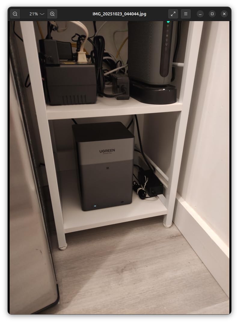 UGREEN NASync DH4300 Plus 4-Bay Desktop NAS, Support Capacity 120TB (Diskless), Remote Access, AI Photo Album, Beginner Friendly System, 8GB LPDDR4X RAM, 2.5GbE, 4K HDMI, Network Attached Storage Customer Review UGREEN NASync DH4300 Plus 4-Bay Desktop NAS, Support Capacity 120TB (Diskless), Remote Access, AI Photo Album, Beginner Friendly System, 8GB LPDDR4X RAM, 2.5GbE, 4K HDMI, Network Attached Storage - Customer Photo 5