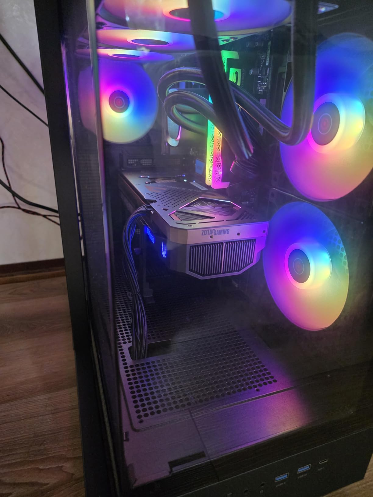 Skytech Gaming Azure 3 Desktop PC, Ryzen 7 9800X3D 4.7 GHz (5.2 GHz), NVIDIA RTX 5080 16GB, 2TB NVMe SSD, 32GB DDR5 RAM 6000 RGB, 850W Gold ATX 3 PSU, 360mm ARGB AIO, Wi-Fi, Win 11 Customer Review Skytech Gaming Azure 3 Desktop PC, Ryzen 7 9800X3D 4.7 GHz (5.2 GHz), NVIDIA RTX 5080 16GB, 2TB NVMe SSD, 32GB DDR5 RAM 6000 RGB, 850W Gold ATX 3 PSU, 360mm ARGB AIO, Wi-Fi, Win 11 - Customer Photo 2