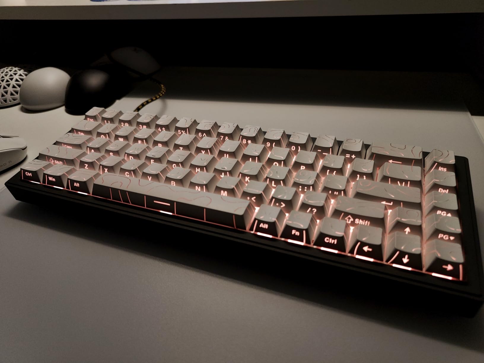 MCHOSE ACE 68 HE Rapid Trigger Mechanical Gaming Keyboard 65% Hall Effect Switches, Hyper-Fast Adjustable Actuation, 8 KHz Polling, PBT Keycaps RGB Hot-Swap, Music Sync 2.0 for PC/Mac, Rose Red - Customer Photo 2