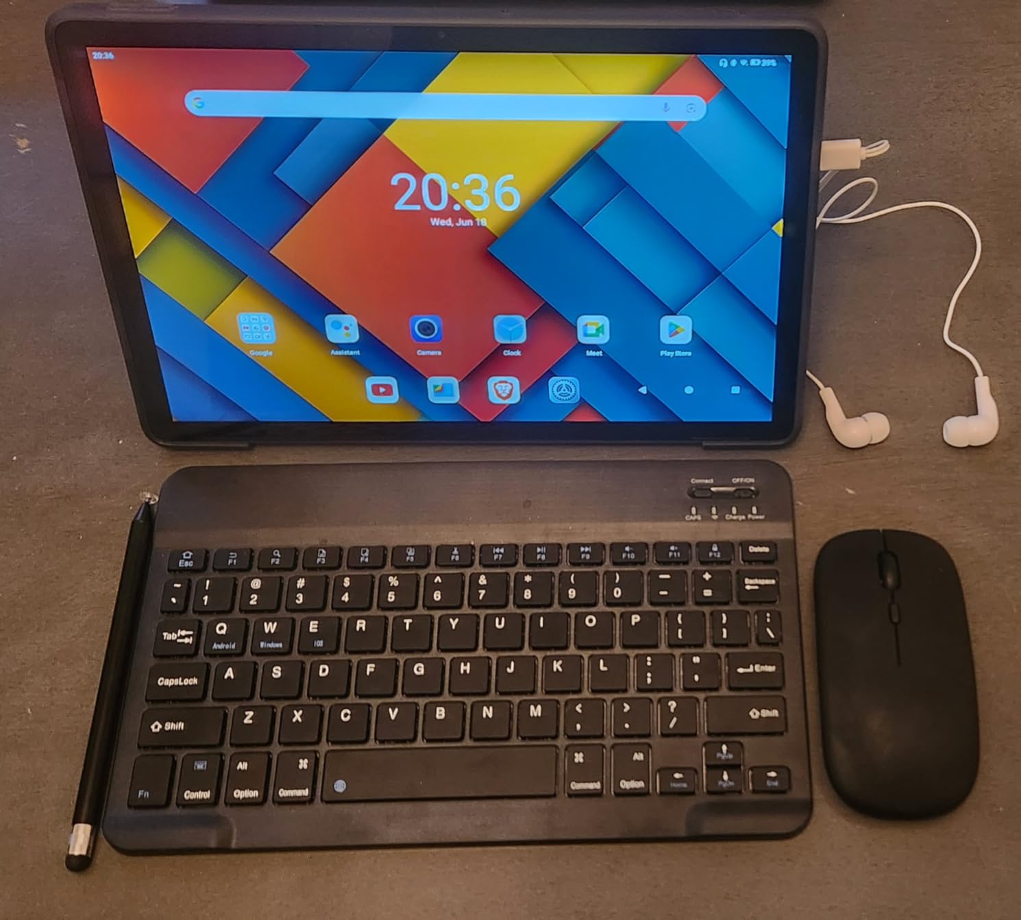 Tablet, 11 Inch Android 14 Tablets, 14GB RAM+64GB ROM (TF 1TB) with Octa-Core, 6800mAh, Widevine L1, WiFi 6, 8 in 1 Tablet with Keyboard, Mouse, Protective Case, Stylus, Headset, Charger- Black - Customer Photo 4