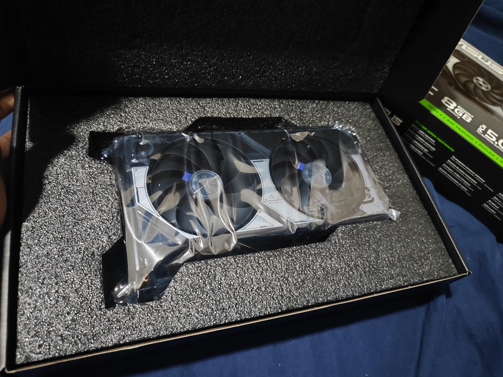 ASUS Dual GeForce RTX 5060 8GB GDDR7 OC Edition (PCIe 5.0, 8GB GDDR7, DLSS 4, HDMI 2.1b, DisplayPort 2.1b, 2.5-Slot Design, Axial-tech Fan Design, 0dB Technology, and More) - Customer Photo 4