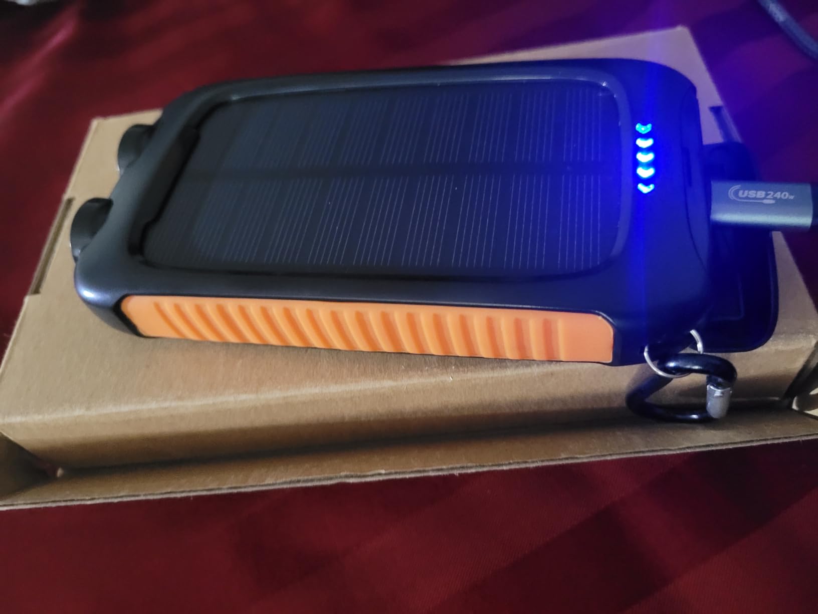 Portable Charger Solar Power Bank 20000mAh with USB-A and USB-C 5V/3A Output Port Battery Pack Compatible with iPhone, Samsung, iPad, Waterproof Emergency LED Flashlights Perfect for Camping, Hiking - Customer Photo 1