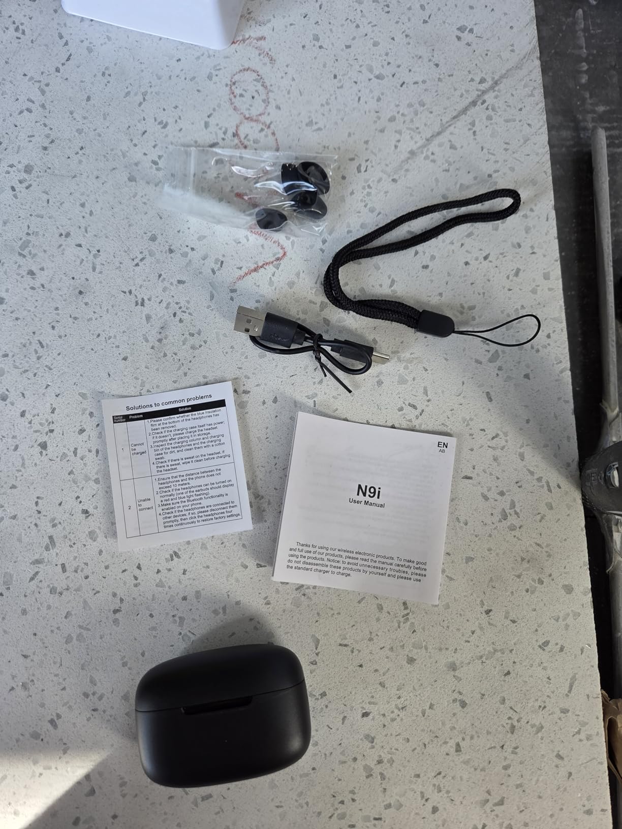 kurdene Wireless Ear Buds Bluetooth 5.4 Headphones 60H Playtime Deep Bass Stereo Earbuds with Mic Comfort Lightweight in Ear Earphones for Workout/Running Black Customer Review kurdene Wireless Ear Buds Bluetooth 5.4 Headphones 60H Playtime Deep Bass Stereo Earbuds with Mic Comfort Lightweight in Ear Earphones for Workout/Running Black - Customer Photo 1