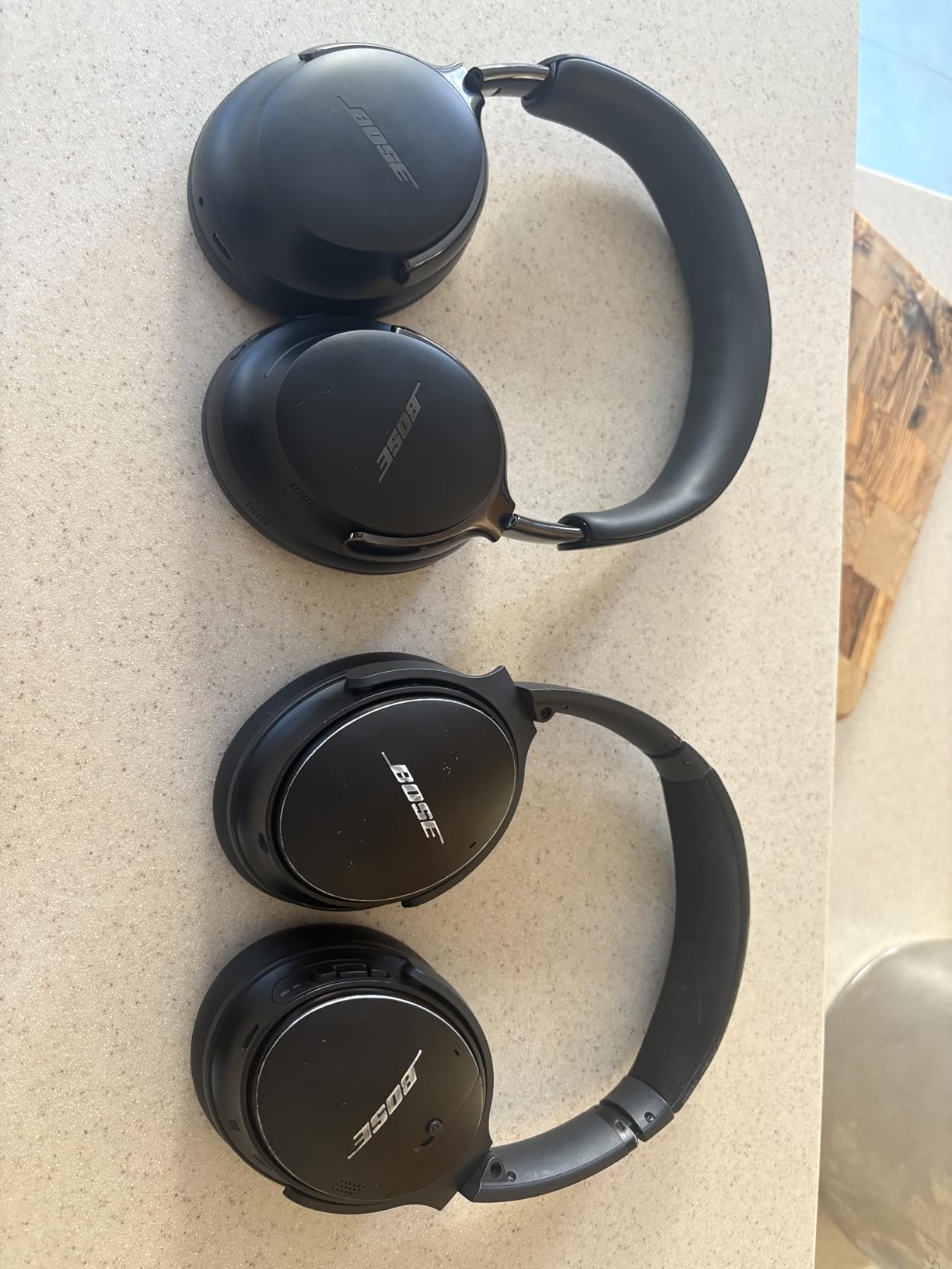 Bose New QuietComfort Ultra Bluetooth Headphones (2nd Gen), Wireless Headphones with Spatial Audio, Over Ear Noise Cancelling with Mic, Up to 30 Hours of Play time, Black - Customer Photo 4