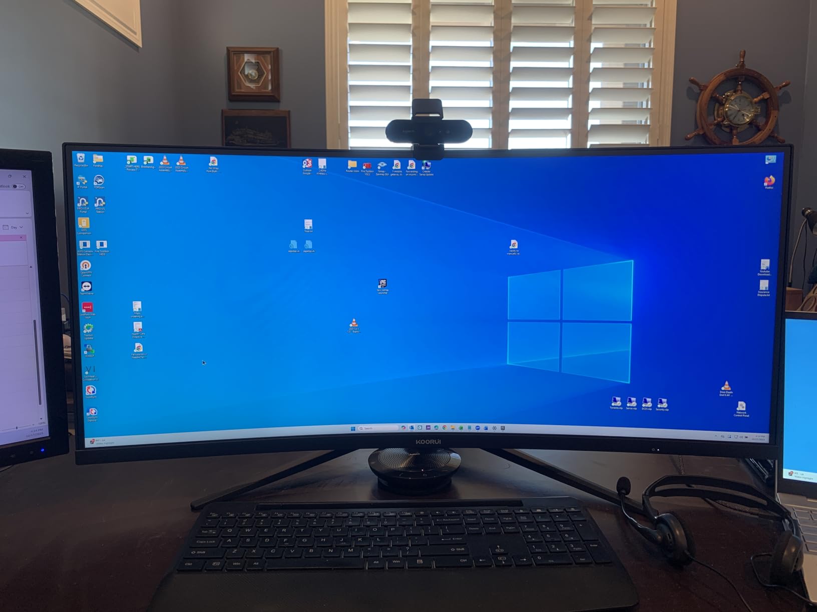 KOORUI 24 Inch Gaming Monitor 144Hz Full HD 1920 x 1080p IPS Ultra-Slim Display with HDMI VGA, Adaptive Sync, 99% SRGB, VESA 100x100mm, Eye Care, Tilt, HDMI 2.0, Black, E2411K customer photo 2