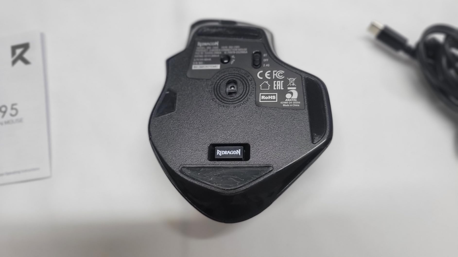 Redragon Large Wireless Gaming Mouse for Big Hands, Tri-Modes 2.4G/Bluetooth/Wired Rechargeable Ergo RGB Mouse with 2 Side Buttons, 6 Backlit Modes, Programmable Macro Gamer Mouse customer photo 2