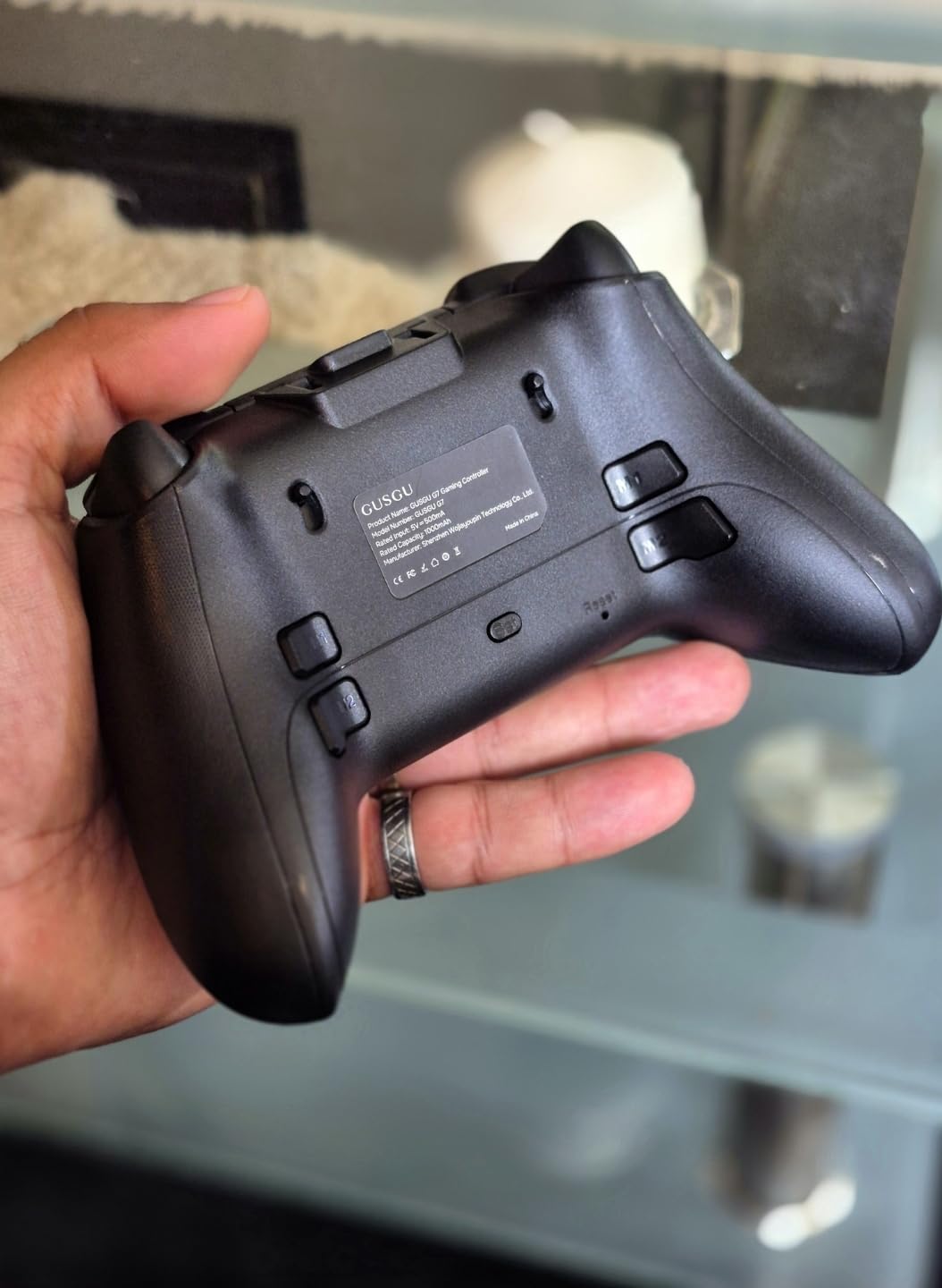 GUSGU G7 Wireless Gaming Controller with Interactive Screen, 1000Hz Polling Rate, Hall Joysticks & Triggers, 4 Programmable Buttons, Compatible with PC, Switch1, PS4, iOS, Android, Black Customer Review GUSGU G7 Wireless Gaming Controller with Interactive Screen, 1000Hz Polling Rate, Hall Joysticks & Triggers, 4 Programmable Buttons, Compatible with PC, Switch1, PS4, iOS, Android, Black - Customer Photo 2