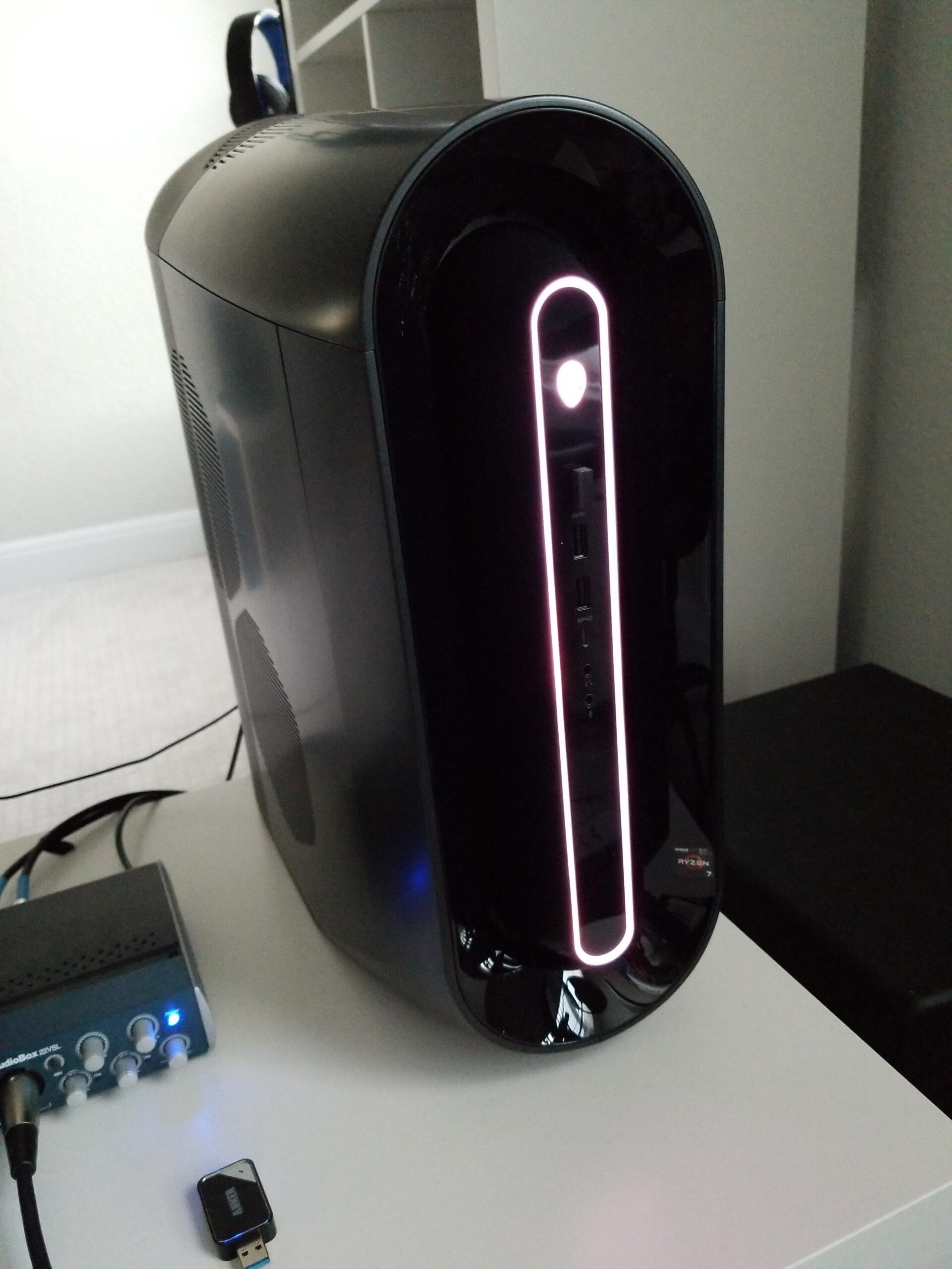 Alienware Aurora R16 Gaming Desktop, Intel 24-Core i9-14900KF(Up to 6.0GHz), 16GB GDDR6X GeForce RTX 4080 Super, 64 GB DDR5, 2 TB SSD, One-Handed Keyboard, Windows 11 Pro, Gaming Mouse - Customer Photo 2