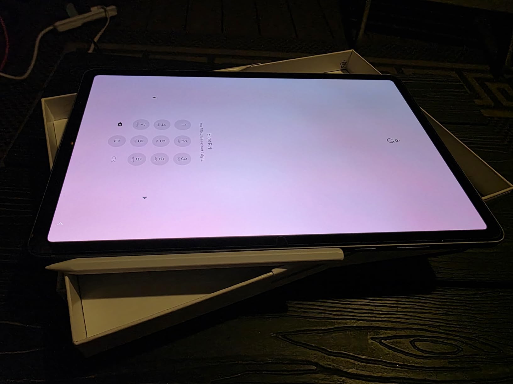 Samsung Galaxy Tab S11 512 GB WiFi Android Tablet, Large Display, Durable, Slim, Light, High Performance, Long Battery Life, S Pen for Note-Taking, AI Assist, US Version, Gray Customer Review Samsung Galaxy Tab S11 512 GB WiFi Android Tablet, Large Display, Durable, Slim, Light, High Performance, Long Battery Life, S Pen for Note-Taking, AI Assist, US Version, Gray - Customer Photo 1