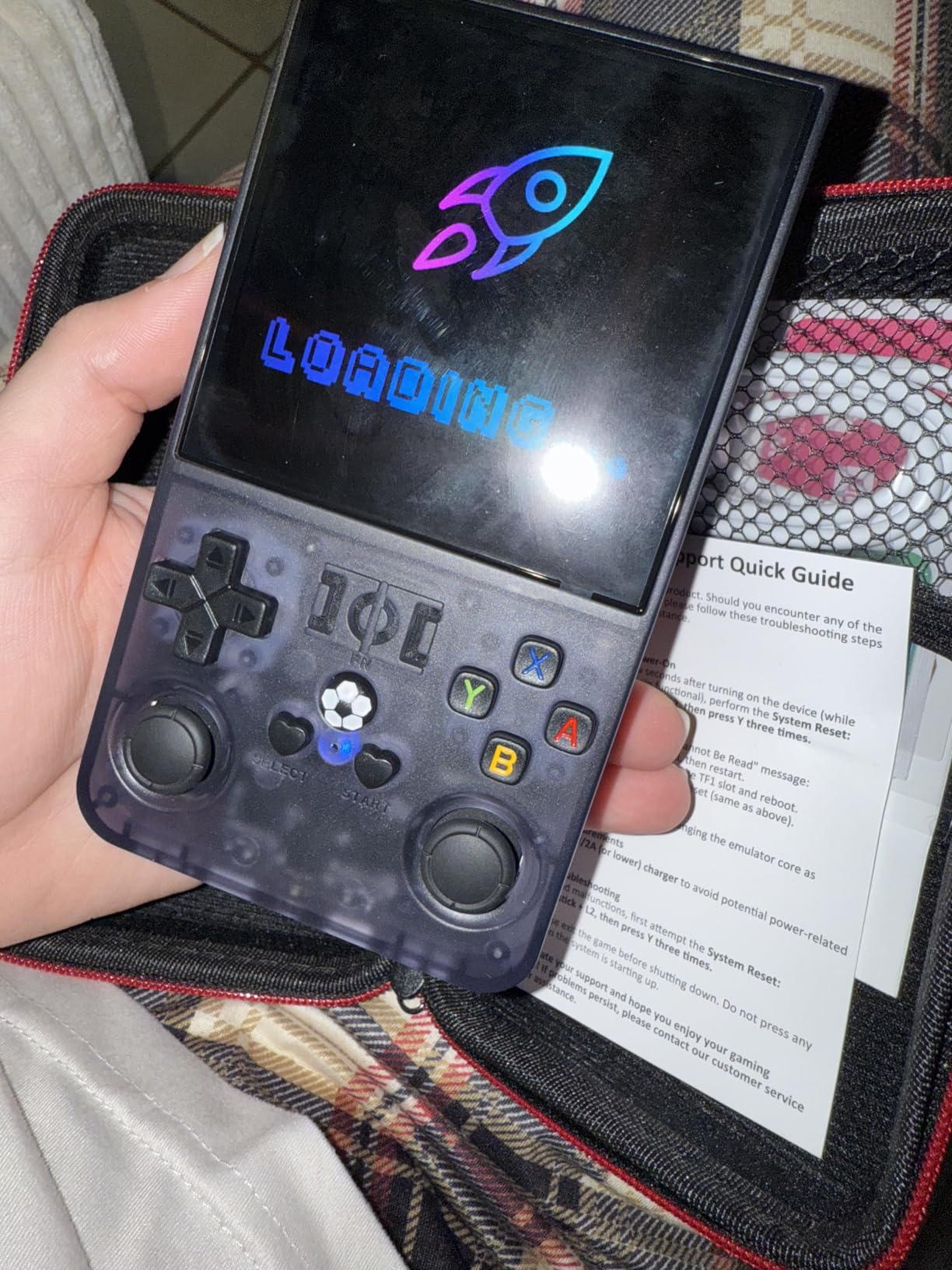 R36MAX Retro Handheld Game Console, 4.0 Inch IPS HD Screen Retro Gaming Console, Linux System, 30＋Emulator Games Retro Game Console, 4000mAh Battery, Built-in 64G TF Card, Black - Customer Photo 2