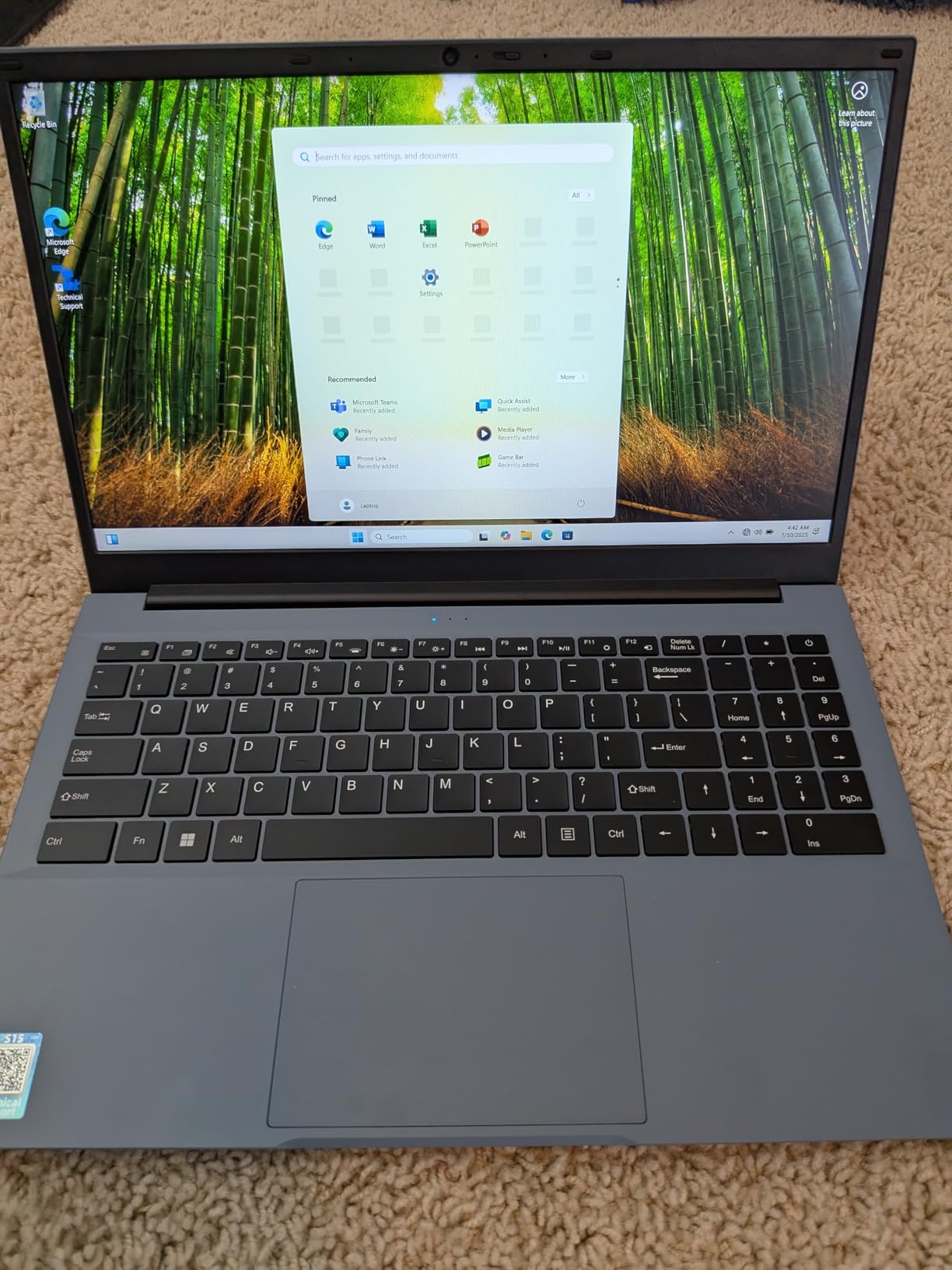 SGIN 15.6 Inch Laptop Computer, Win 11 Laptops with 16GB RAM 1024GB SSD, Core i3-10100Y CPU(Up to 3.9GHz), Backlit Keyboard, 53.2WH Battery, WiFi 6, IPS FHD Display, 180° Viewing, HDMI, Type-C Customer Review SGIN 15.6 Inch Laptop Computer, Win 11 Laptops with 16GB RAM 1024GB SSD, Core i3-10100Y CPU(Up to 3.9GHz), Backlit Keyboard, 53.2WH Battery, WiFi 6, IPS FHD Display, 180° Viewing, HDMI, Type-C - Customer Photo 2