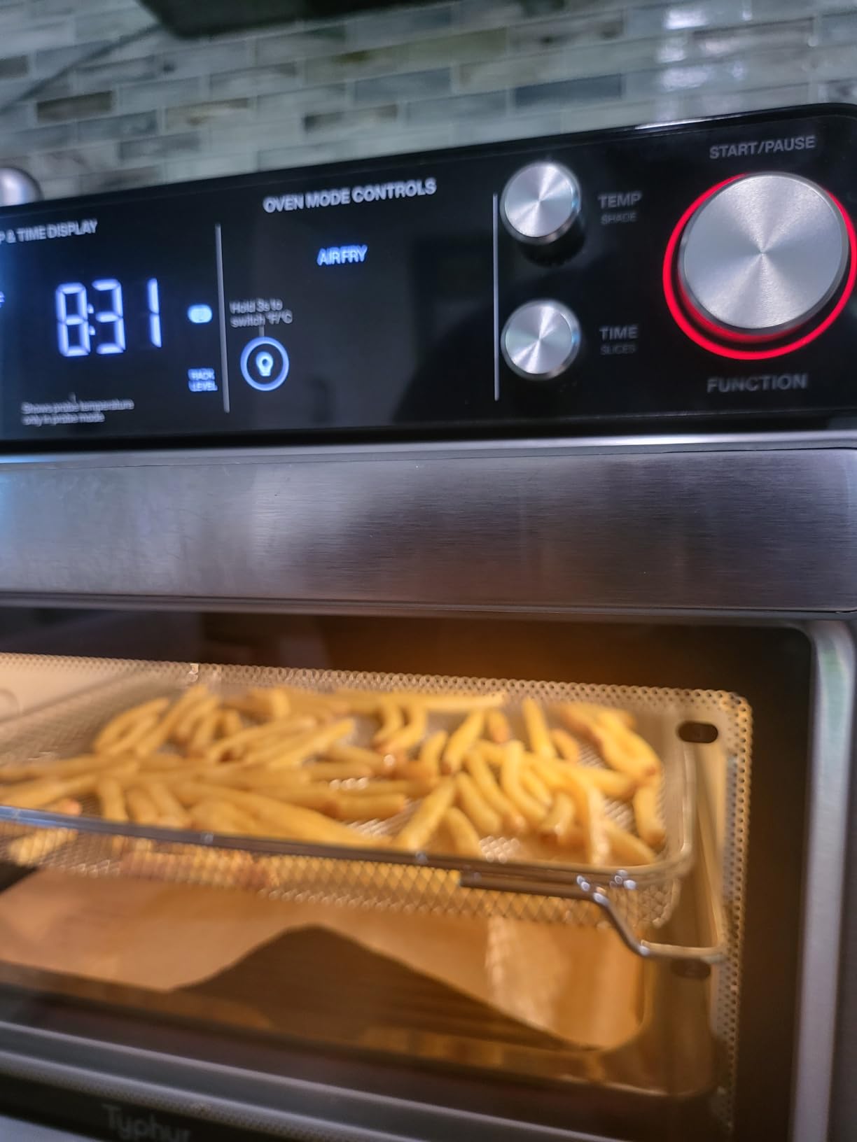 Typhur Sync Oven with Smart Wireless Meat Thermometer Probe, 12‑in‑1 Countertop Air Fryer Toaster Oven Combo, 360° Turbo Convection, Dehydrator, Recipes & 5 Accessories, Large 27QT, Stainless Steel Customer Review Typhur Sync Oven with Smart Wireless Meat Thermometer Probe, 12‑in‑1 Countertop Air Fryer Toaster Oven Combo, 360° Turbo Convection, Dehydrator, Recipes & 5 Accessories, Large 27QT, Stainless Steel - Customer Photo 2