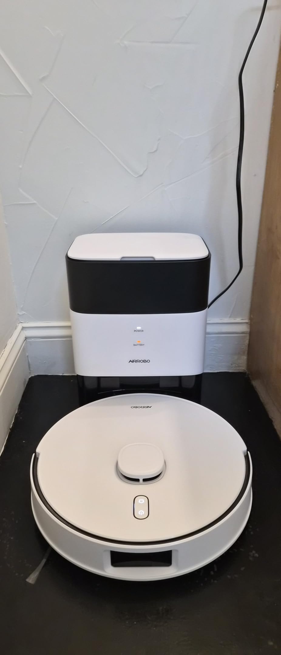 AIRROBO Robot Vacuum and Mop, 60-Day Self-Emptying, 6000PA Suction, Tangle-Free Brush for Pet Hair, Carpet Detection, LiDAR Navigation, APP ＆ Voice Control, White - Customer Photo 1