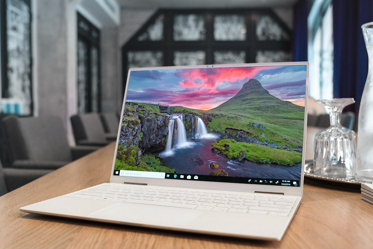 Best Gaming Laptops Under $1500 [cy]: 8 Models Tested - FindingDulcinea