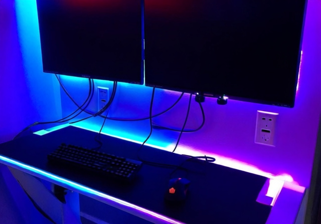Best Gaming Desks [cy]: 10 Expert-Tested Gaming Desks for Every Budget - FindingDulcinea