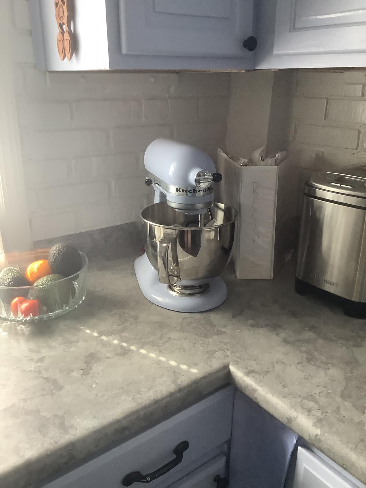 KitchenAid Artisan Series 5 Quart Tilt Head Stand Mixer with Pouring Shield KSM150PS, Contour Silver Customer Review KitchenAid Artisan Series 5 Quart Tilt Head Stand Mixer with Pouring Shield KSM150PS, Contour Silver - Customer Photo 4