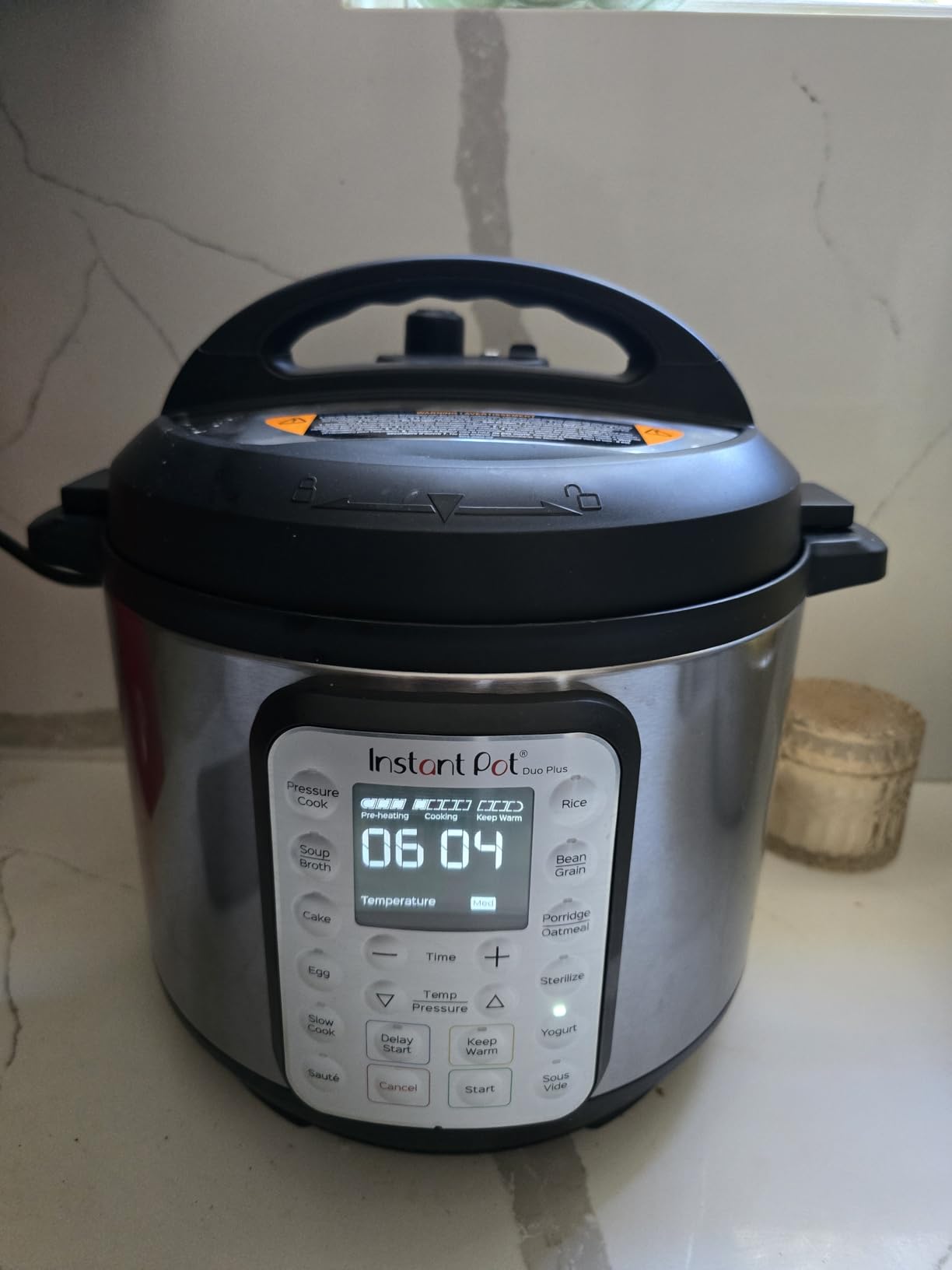 Instant Pot Duo Plus 9-in-1 Multicooker, Pressure Cooker, Slow Cook, Rice Maker, Steamer, Saute, Yogurt, Warmer & Sterilizer, Includes App with Over 800 Recipes, Stainless Steel, 6 Quarts customer photo 2