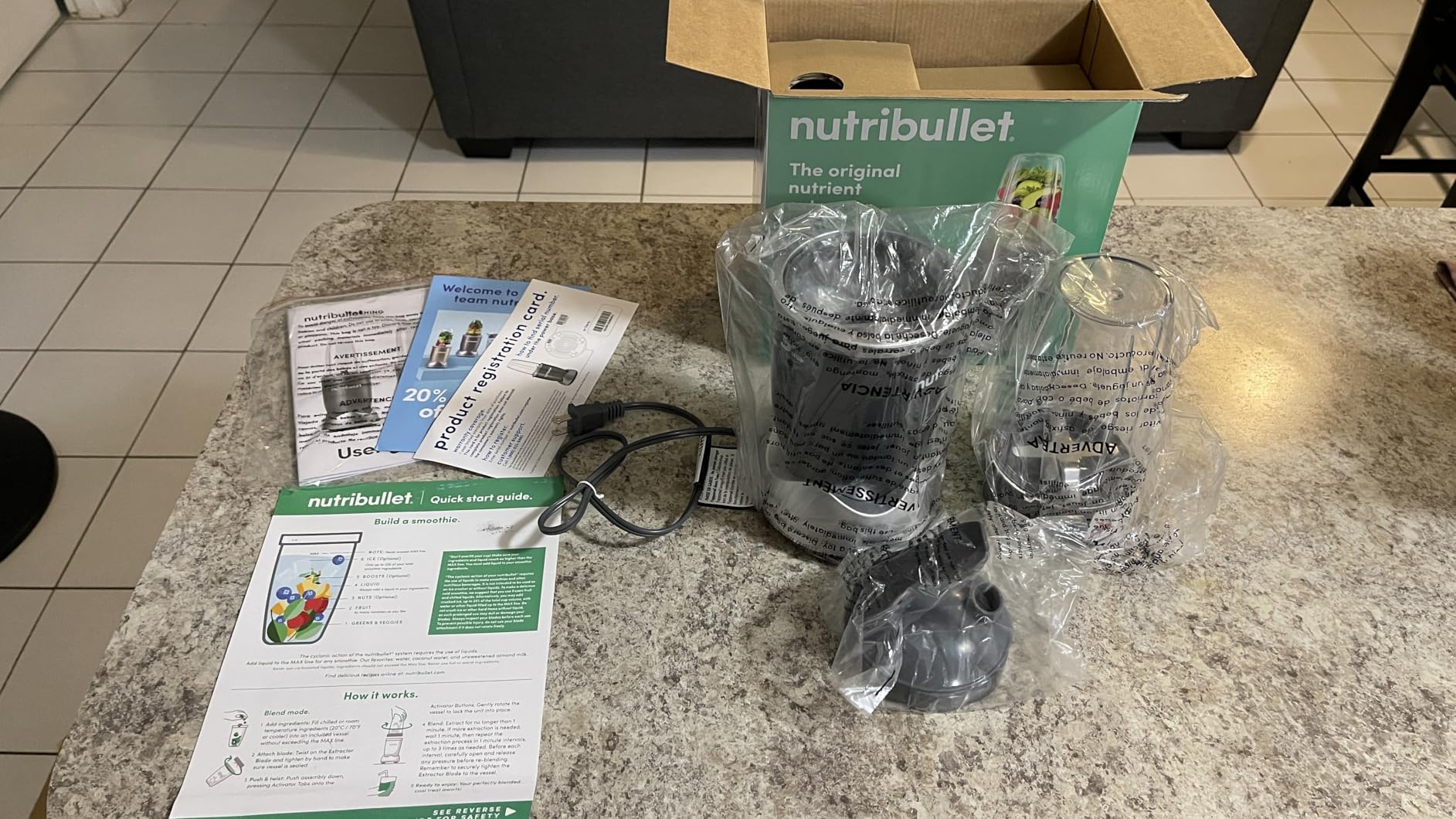 nutribullet Personal Blender, Shakes, Smoothies, Food Prep, and Frozen Blending, 24 Ounces, 600 Watt, Gray, NBR-0601WM - Customer Photo 4