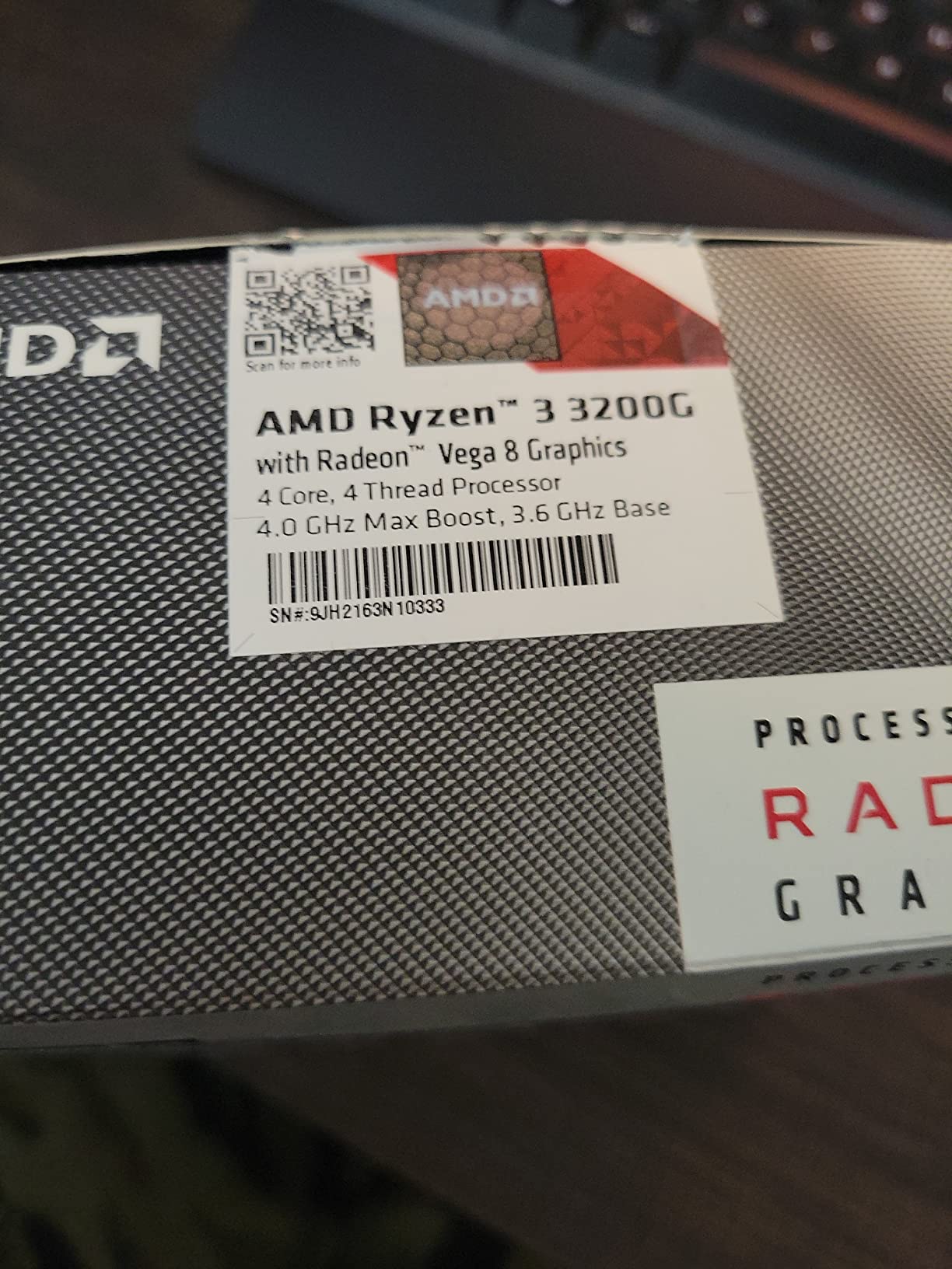 AMD Ryzen 3 3200G 4-core unlocked desktop processor with Radeon Graphics Customer Review AMD Ryzen 3 3200G 4-core unlocked desktop processor with Radeon Graphics - Customer Photo 4