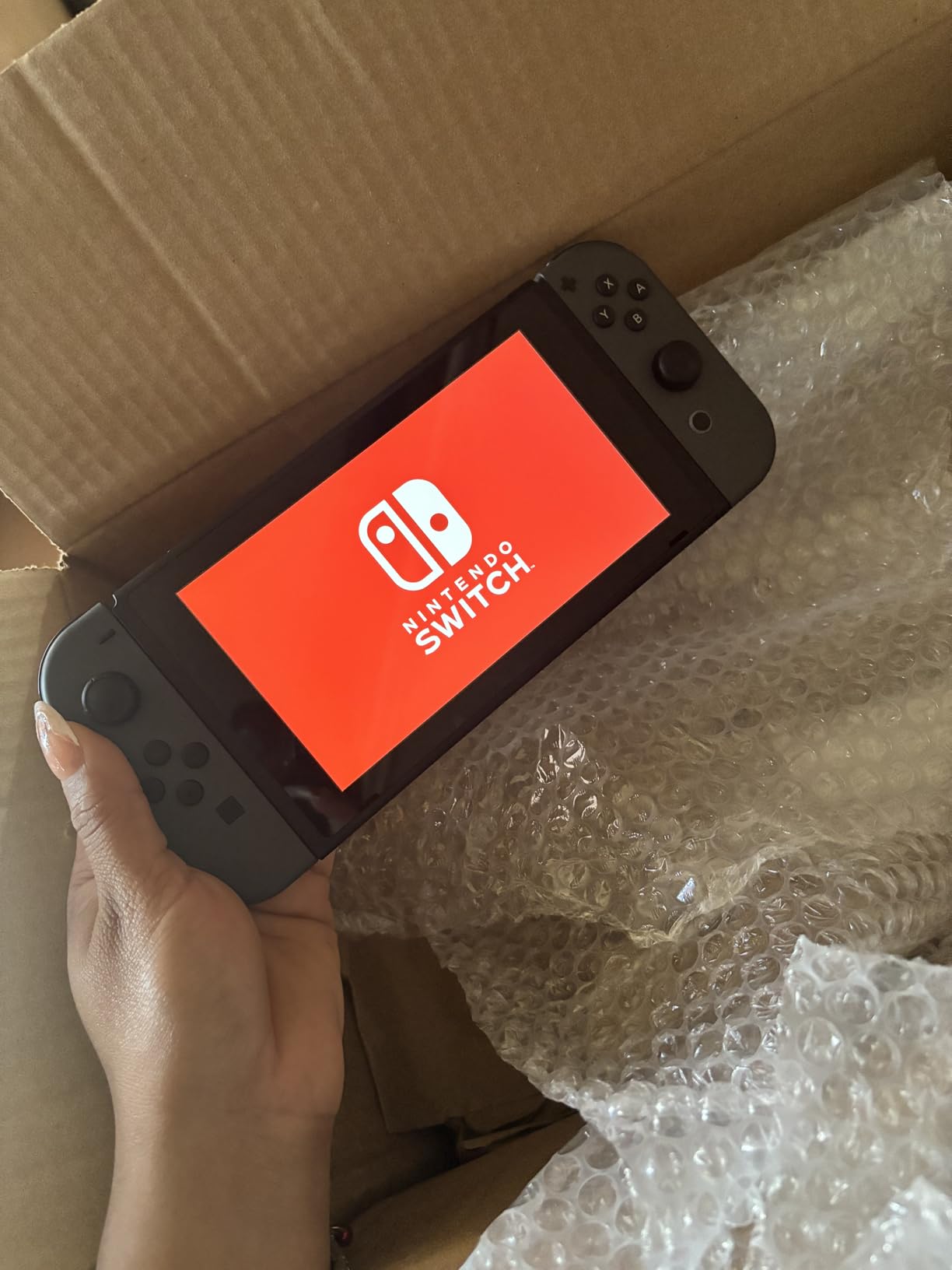 Nintendo Switch with Gray Joy‑Con - HAC-001(-01) - Customer Photo 2