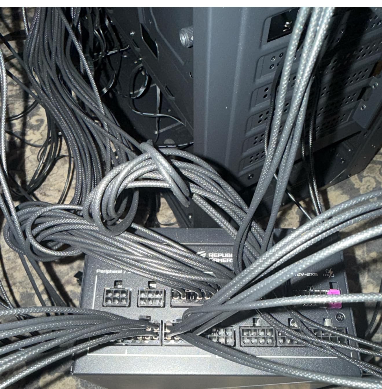 ASUS ROG Strix 750 Fully Modular 80 Plus Gold 750W ATX Power Supply with 0dB Axial Tech Fan and 10 Year Warranty Customer Review ASUS ROG Strix 750 Fully Modular 80 Plus Gold 750W ATX Power Supply with 0dB Axial Tech Fan and 10 Year Warranty - Customer Photo 1