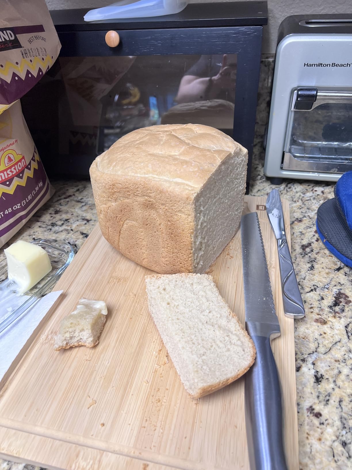 Elite Gourmet Programmable Bread Maker, 2 lb Loaf, 3 Sizes, 19 Presets incl. Gluten-Free, Dough & Jam, Delay Timer, Black customer photo 1