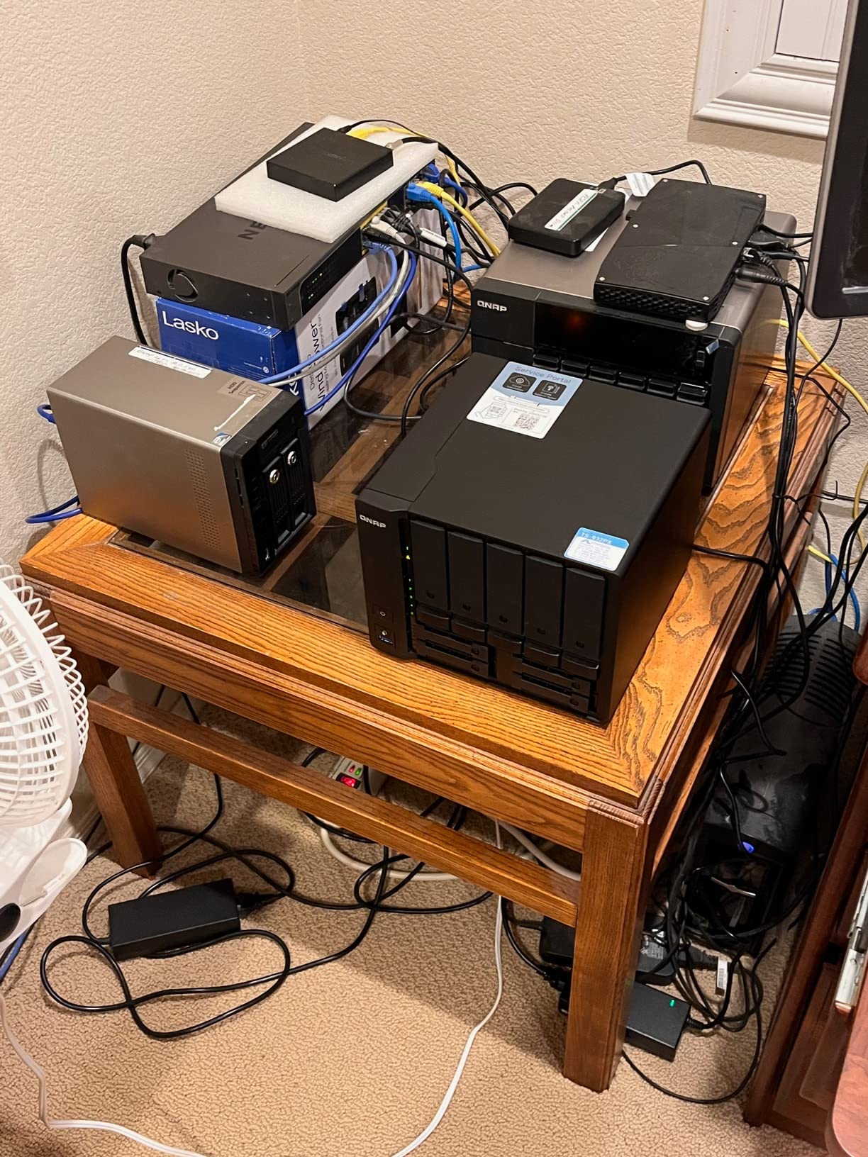 QNAP TS-932PX-4G 5+4 Bay High-Speed NAS with Two 10GbE and 2.5GbE Ports Customer Review QNAP TS-932PX-4G 5+4 Bay High-Speed NAS with Two 10GbE and 2.5GbE Ports - Customer Photo 1