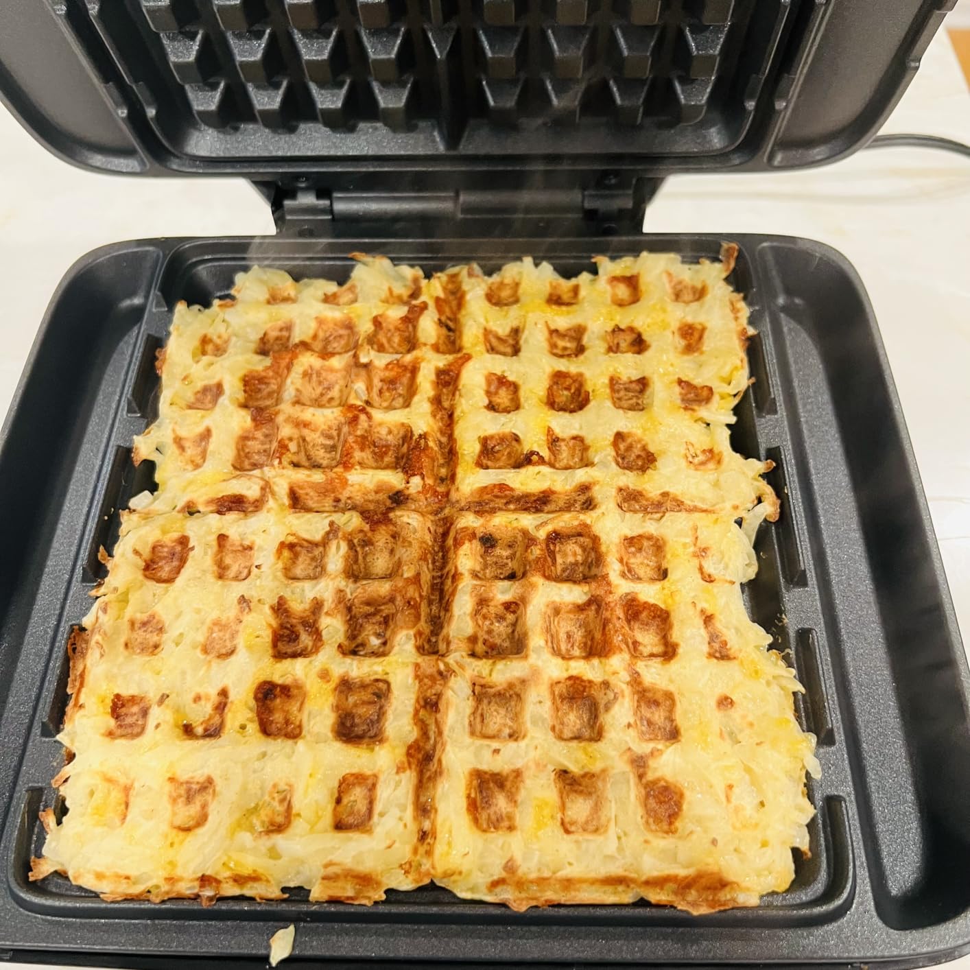 DASH No-Drip Waffle Maker - Four Waffle Molds, Nonstick Waffle Iron with Quick Heat-Up, Nonstick Surface - Perfect Waffle Maker for Kids and Families, Just Add Batter - Customer Photo 1