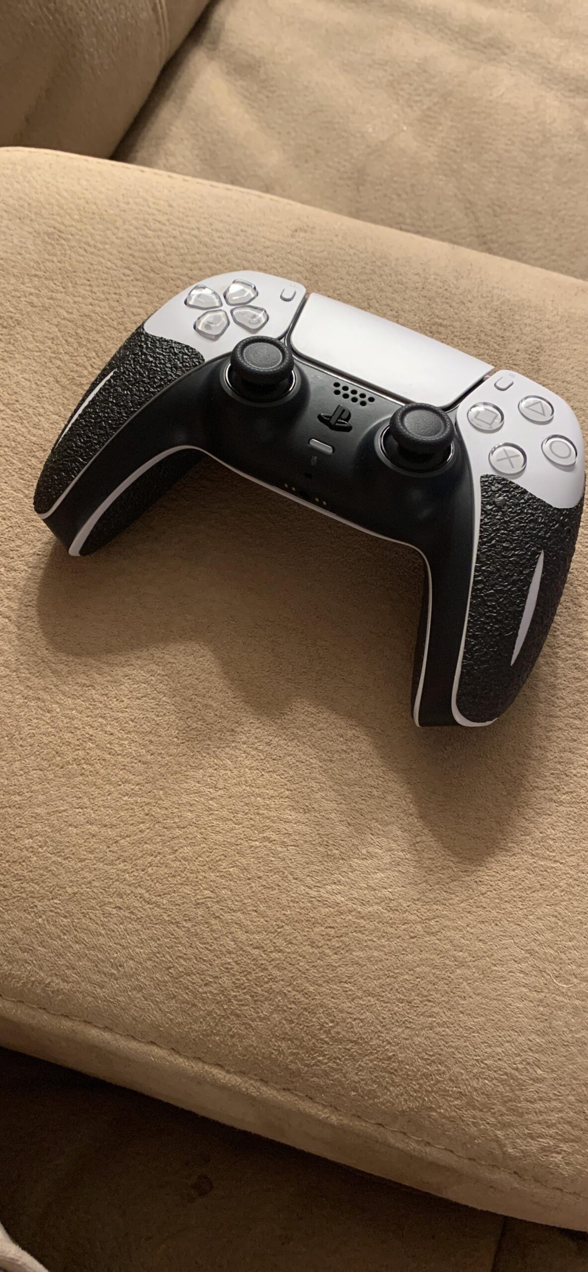 Dragon Grips PS5 Controller Grip, 22 Pcs Black Textured Non-Slip Rubber Controller Grips Stickers, Perfectly Fit to Any Handles, Trigger Buttons & D-pad, Sweat Resistant to Enhance Gaming Control, 2pk Customer Review Dragon Grips PS5 Controller Grip, 22 Pcs Black Textured Non-Slip Rubber Controller Grips Stickers, Perfectly Fit to Any Handles, Trigger Buttons & D-pad, Sweat Resistant to Enhance Gaming Control, 2pk - Customer Photo 1