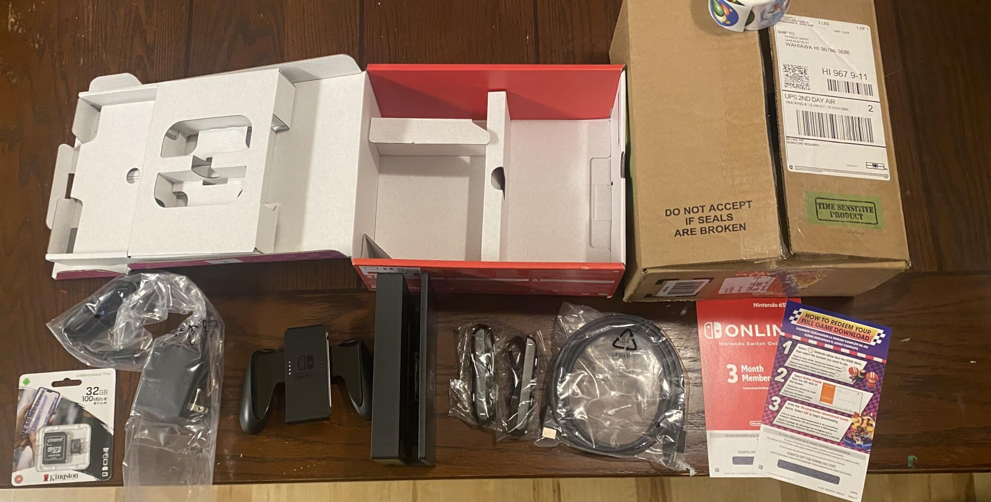 Nintendo Switch Mario Kart 8 Deluxe Accessories Bundle with Neon Blue & Neon Red Joy-Con & 32GB SD Card - Customer Photo 2