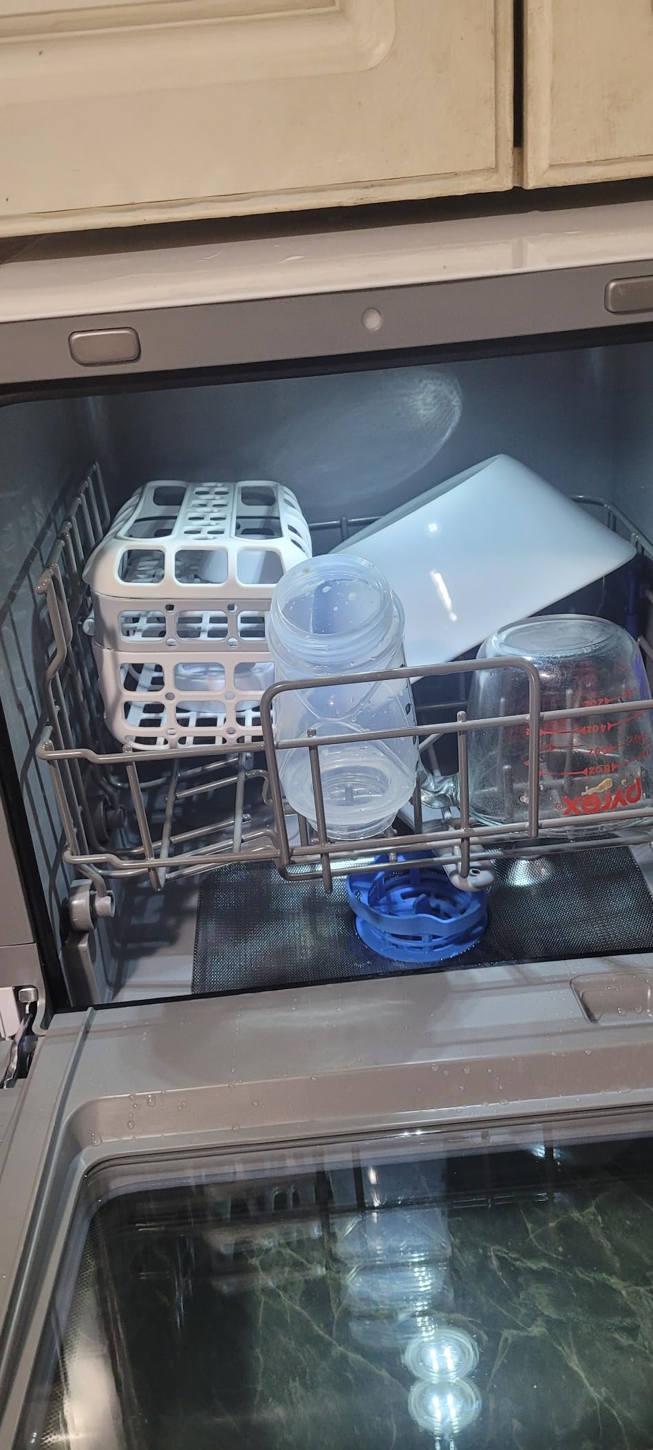 COMFEE' Portable Mini Dishwasher Countertop with 5L Built-in Water Tank for Apartments& RVs, No Hookup Needed, 6 Programs, 360° Dual Spray, 162°F High-Temp& Air-Dry Function customer photo 2