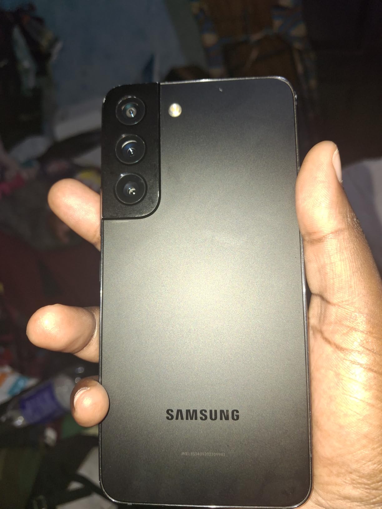 Samsung Galaxy S22 Smartphone, Factory Unlocked Android Cell Phone, 128GB, 8K Camera & Video, Brightest Display, Long Battery Life, Fast 4nm Processor, US Version, Phantom Black (Renewed) - Customer Photo 2