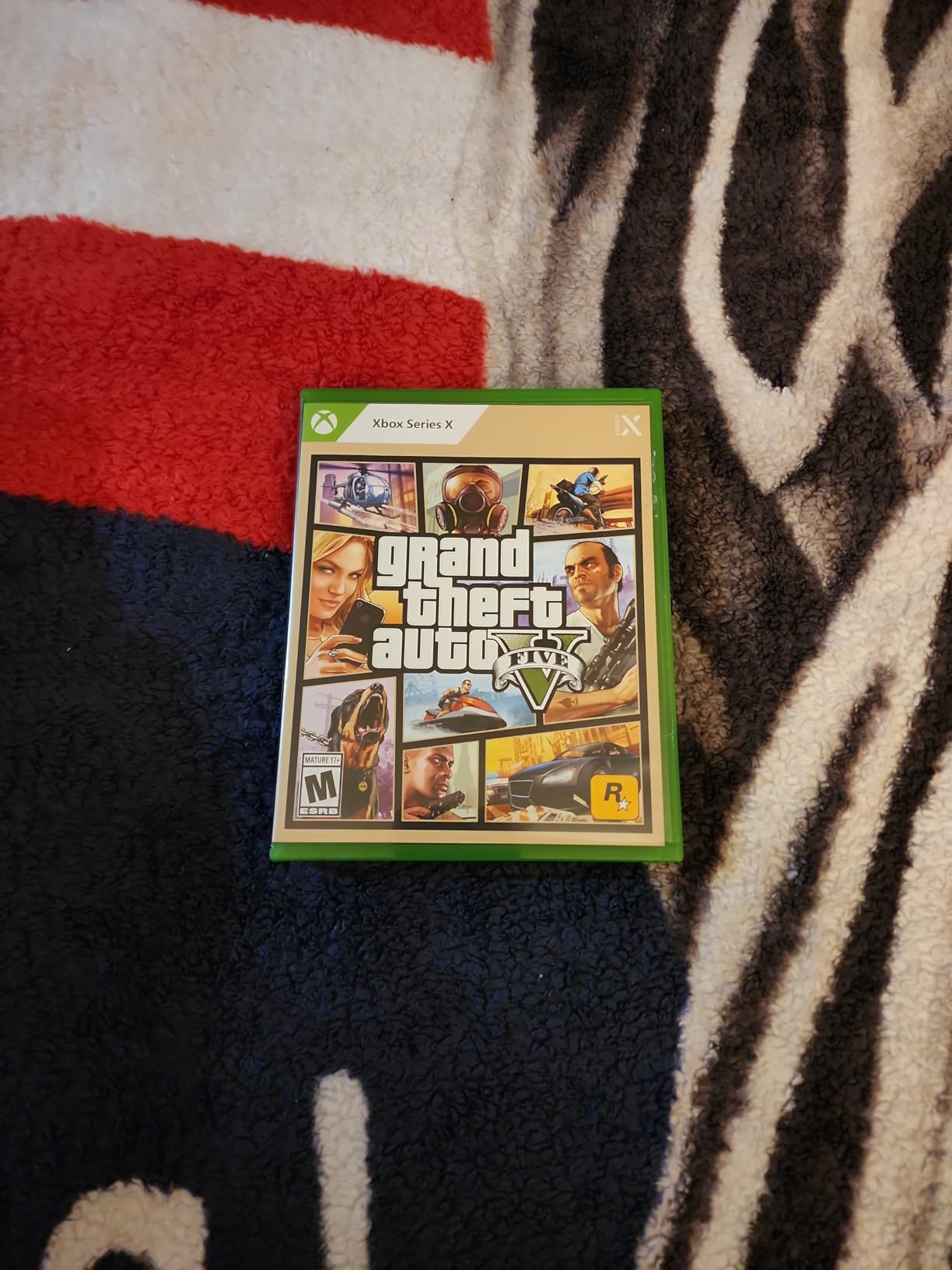 Grand Theft Auto V - Xbox Series X - Customer Photo 3