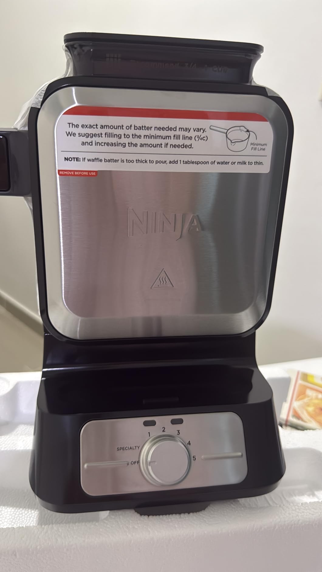Ninja BW1001 NeverStick PRO Belgian Waffle Maker, Vertical Design, 5 Shade Settings, with Precision-Pour Cup & Chef-curated Recipe Guide, Black & Silver - Customer Photo 2