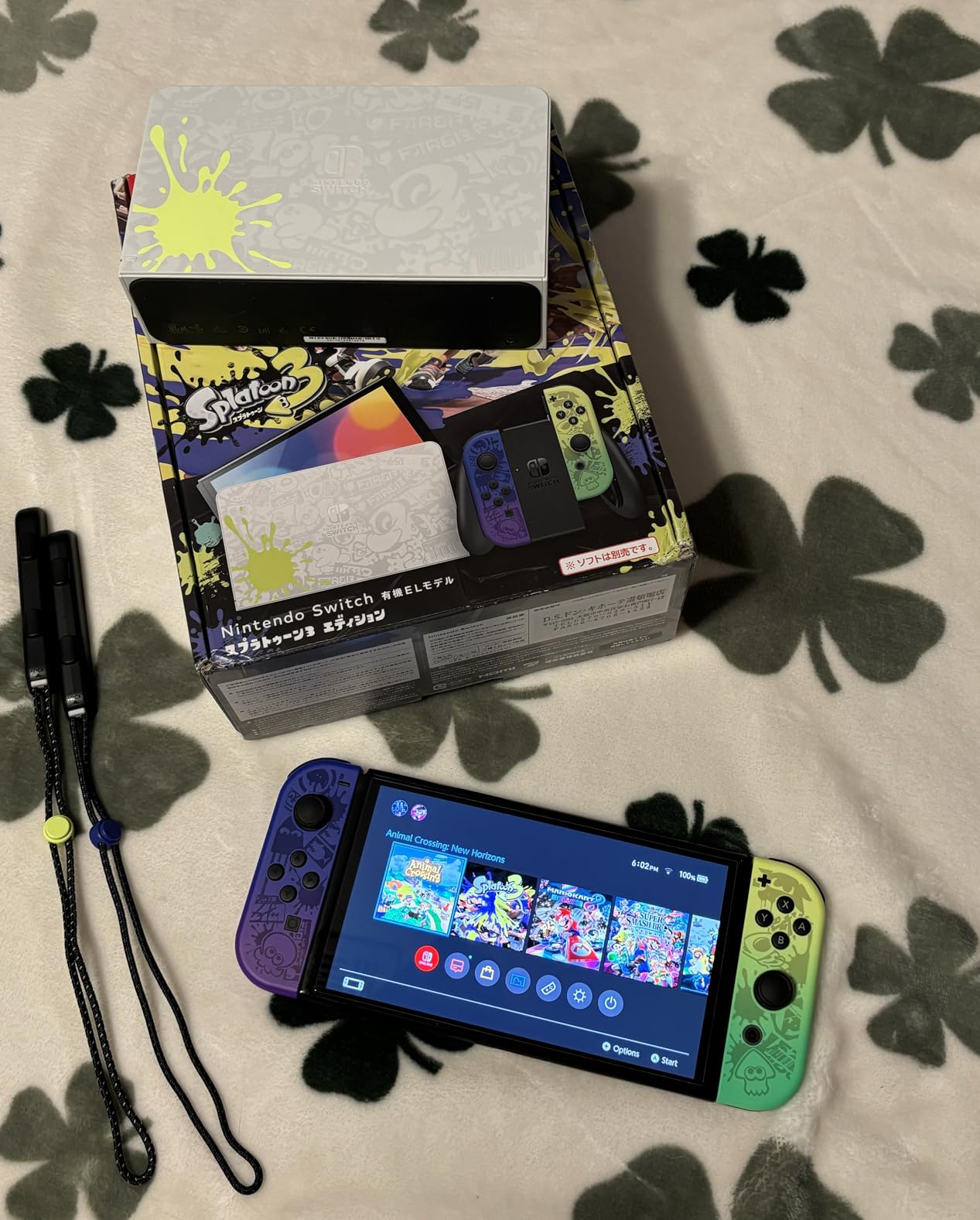 Nintendo Switch – OLED Model Splatoon 3 Special Edition - Customer Photo 1