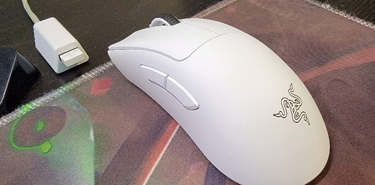 Razer DeathAdder V3 Pro Gaming Mouse: 63g Ultra Lightweight - Focus Pro 30K Optical Sensor - Fast Optical Switches Gen-3 - HyperSpeed Wireless - 5 Programmable Buttons - 90 Hr Battery - Black - Customer Photo 1